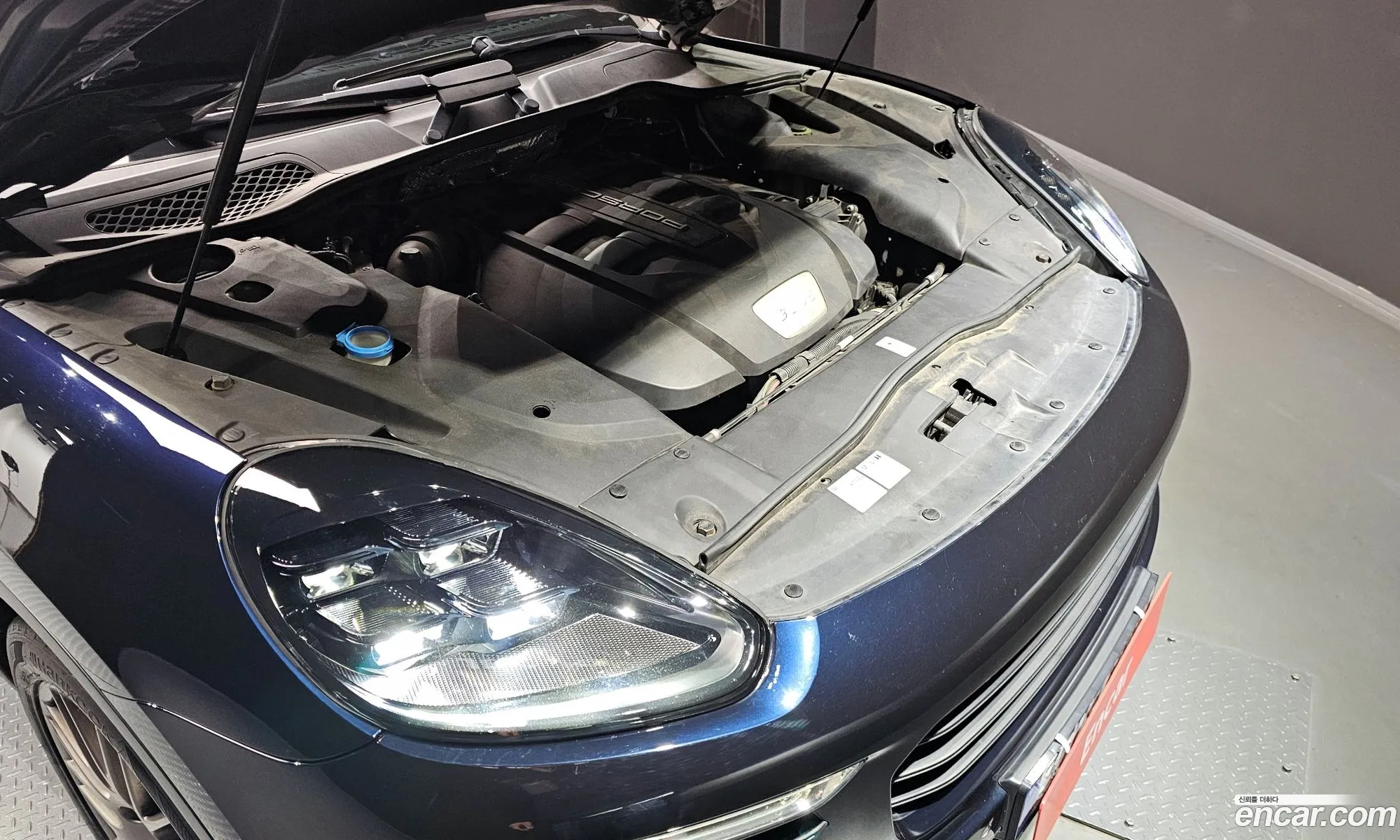 Porsche Cayenne 2015 WP1AF2929GKA41680 — 8