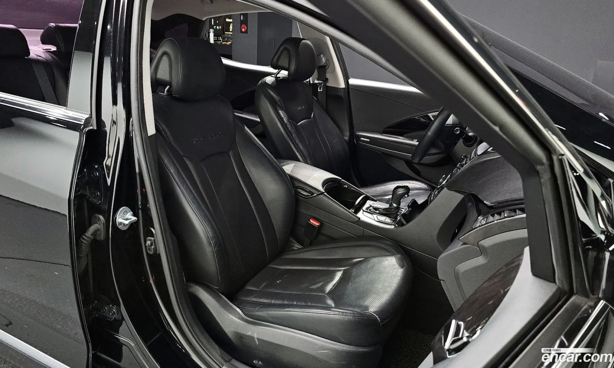 Hyundai Grandeur HG 2016 — 20