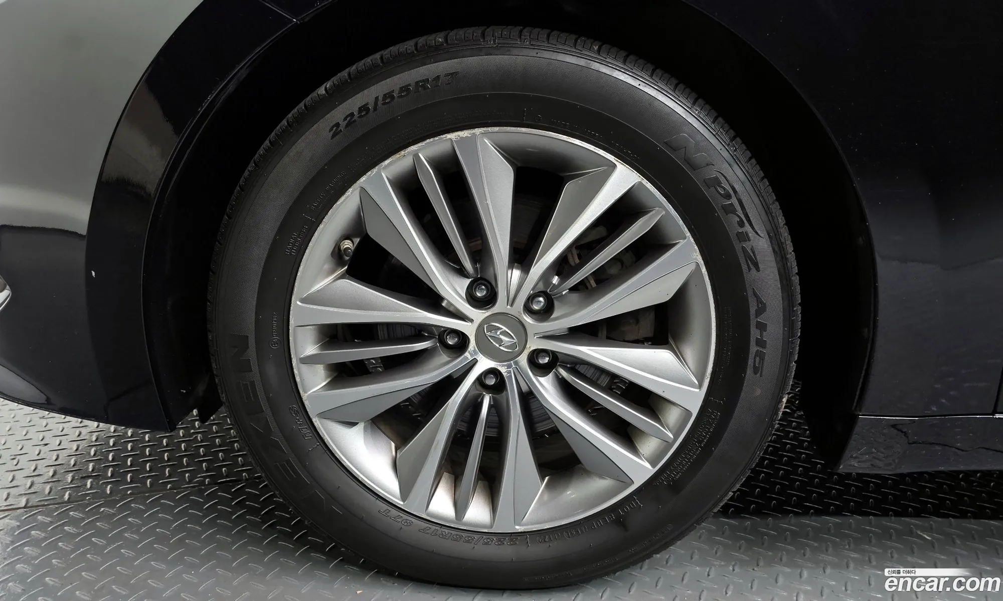 Hyundai Grandeur HG 2016 — 14