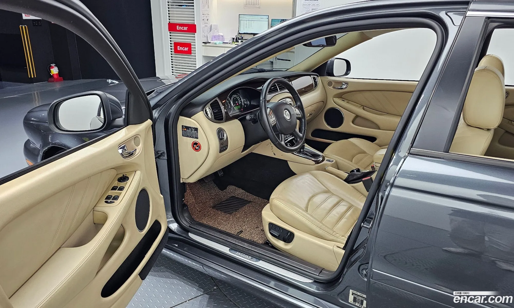 Jaguar X-Type 2008 SAJAE51349BJ46271 — 5