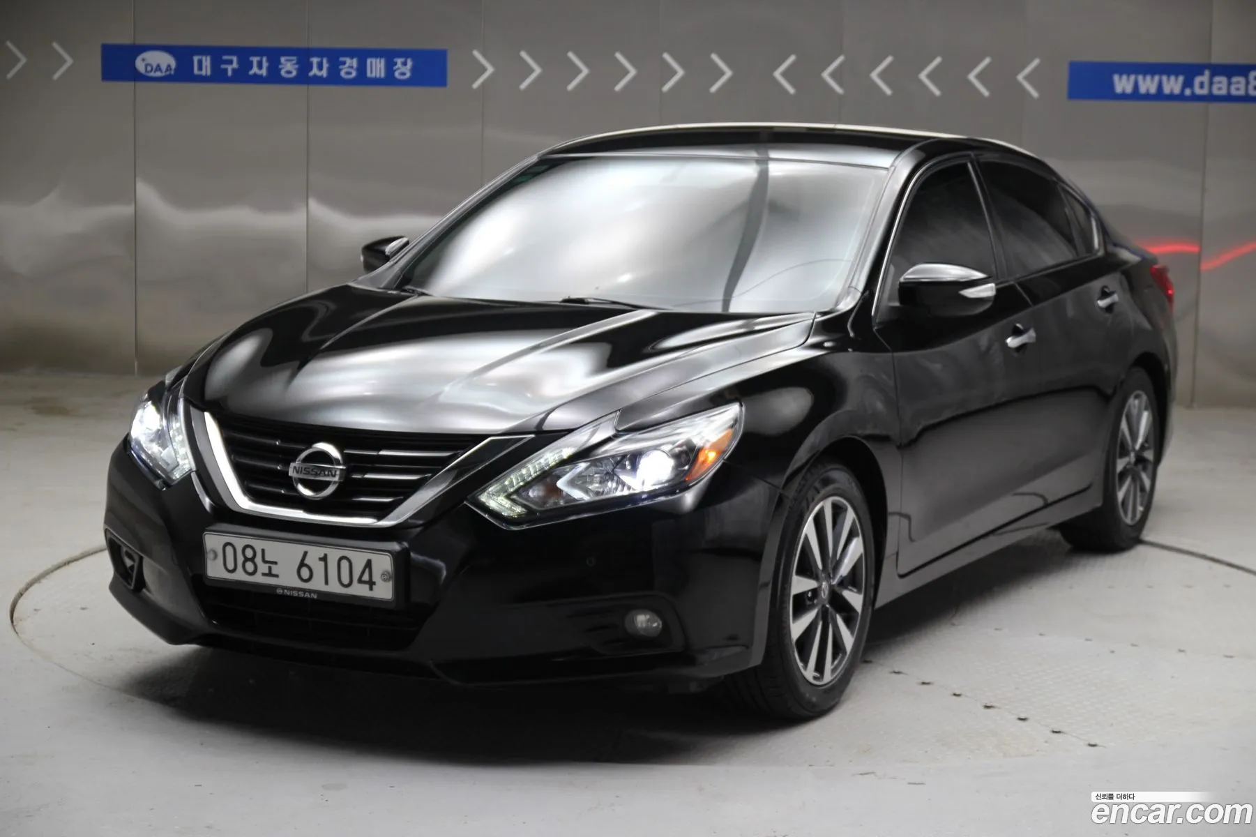 Nissan Altima 2017 — 18
