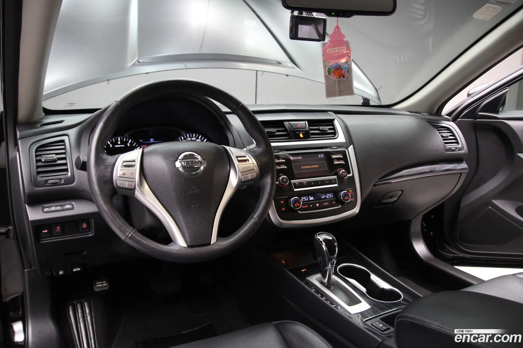Nissan Altima 2017 — 10