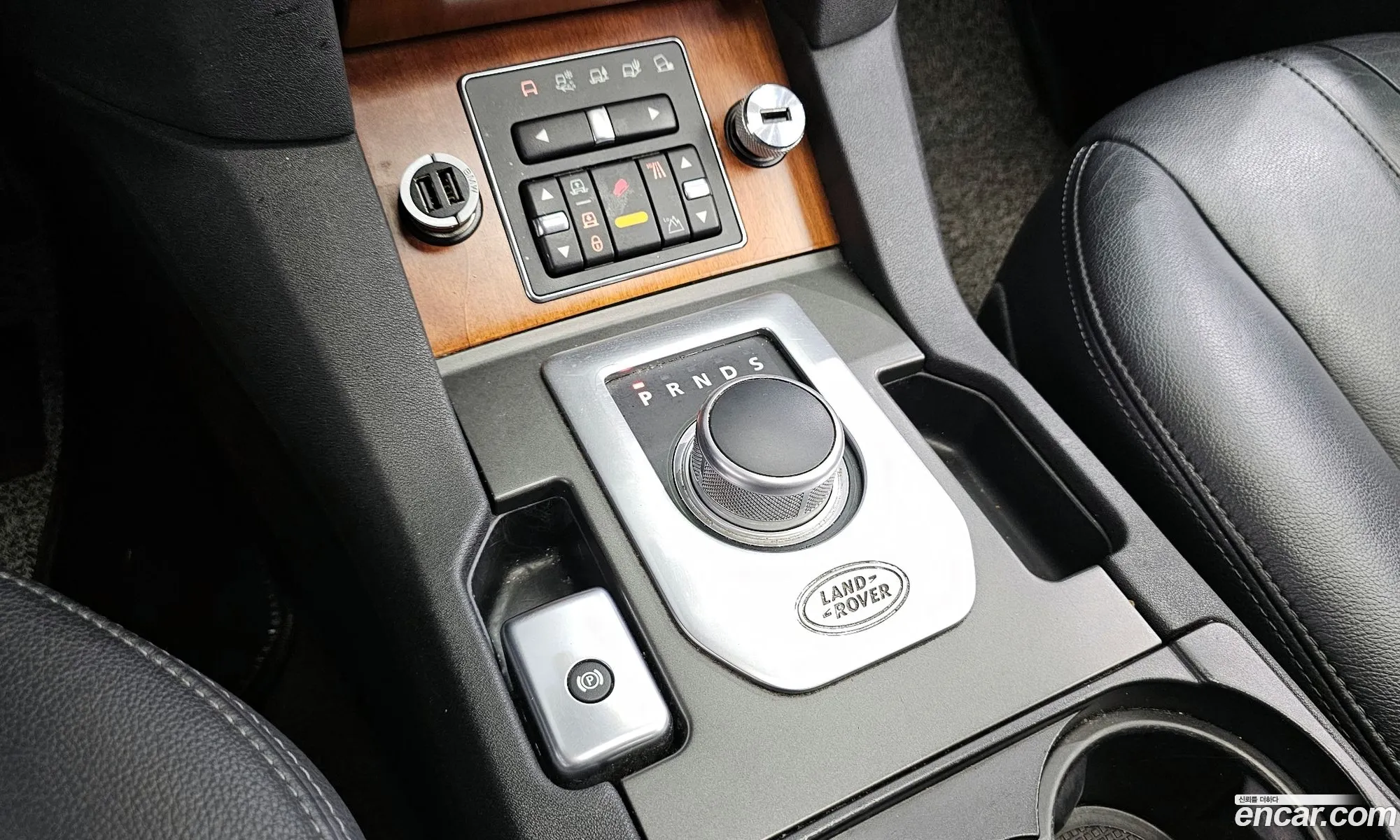 Land Rover Discovery 4 2012 SALLAAAG6CA640540 — 7