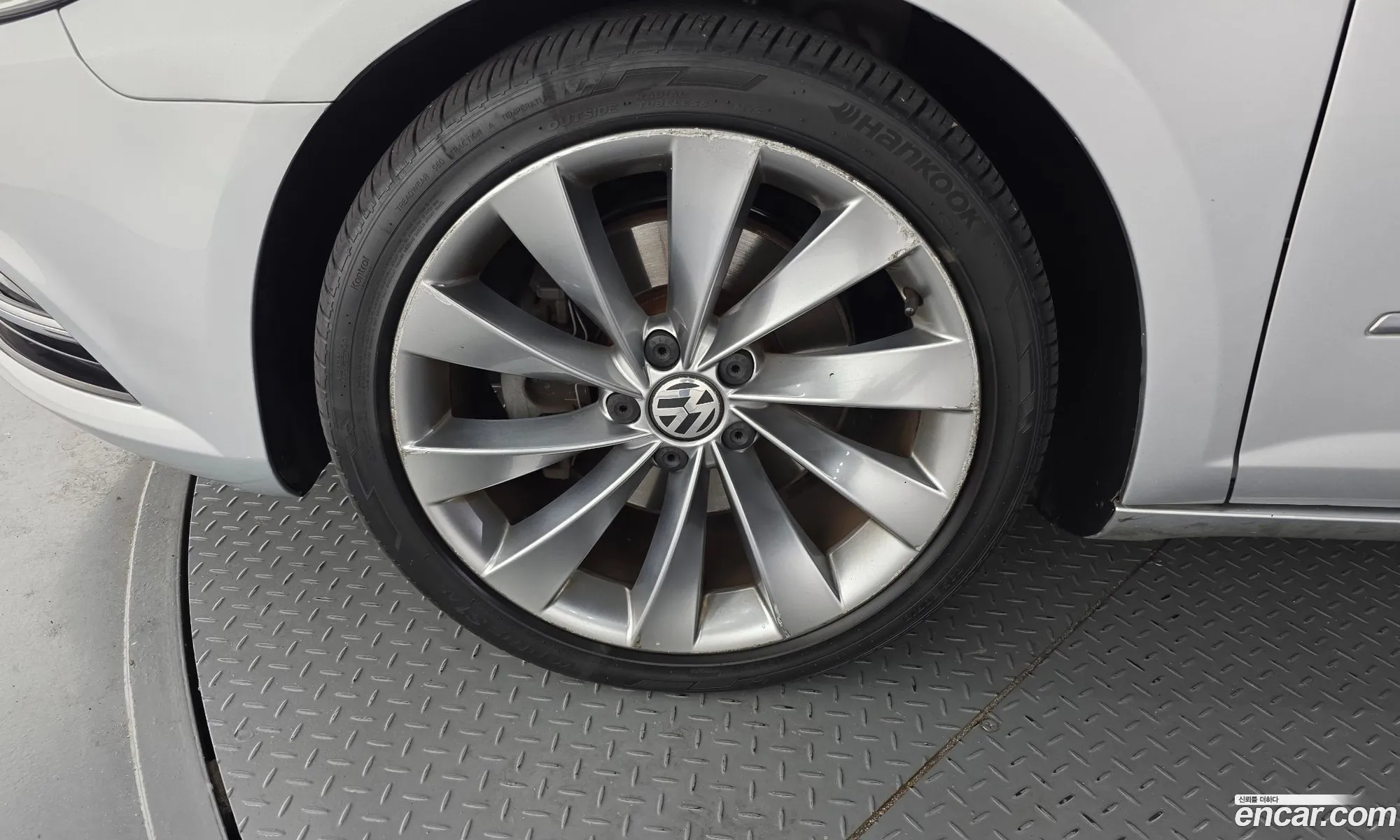Volkswagen CC 2015 WVWZZZ3CZFE818548 — 8