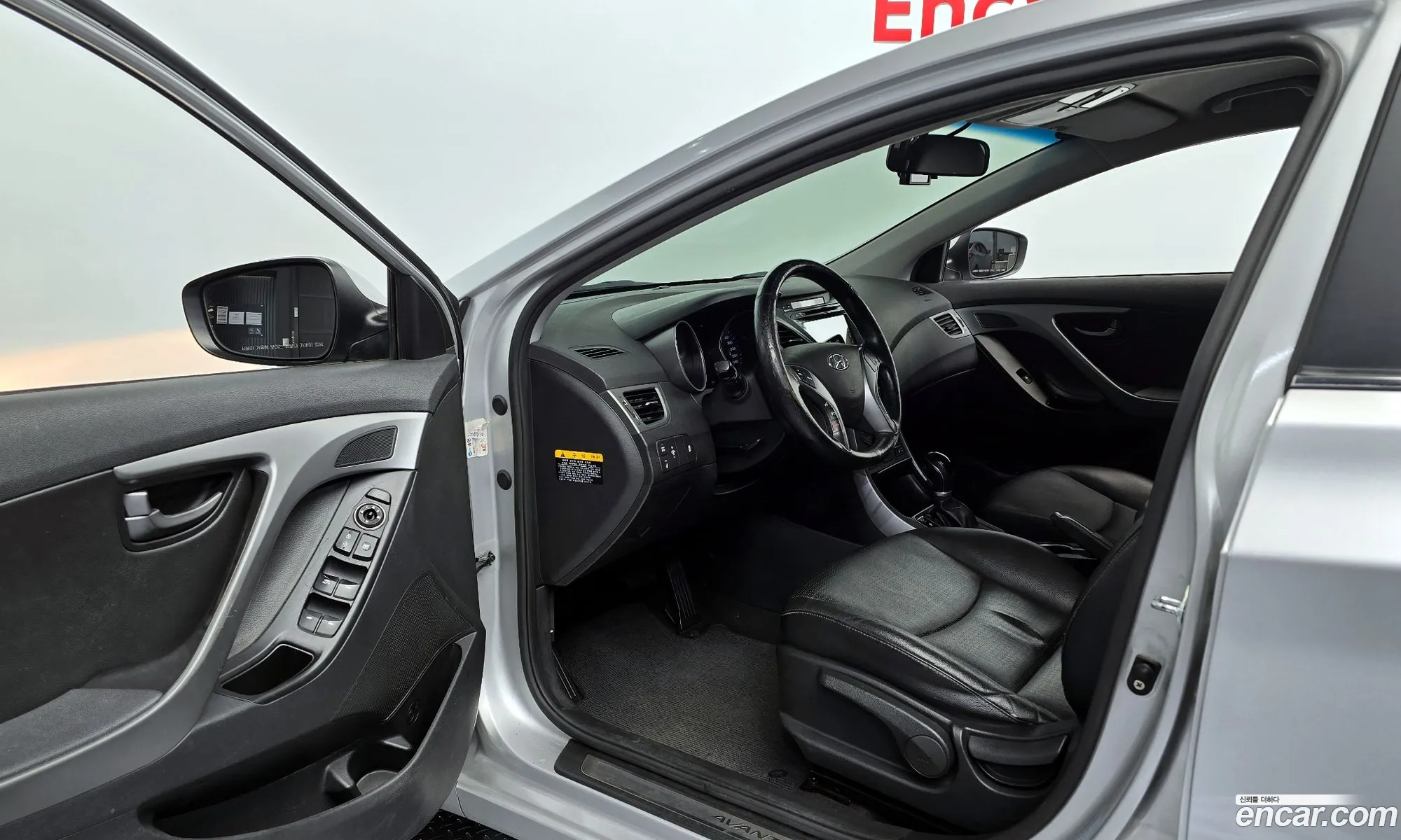 Hyundai Elantra 2013 — 4