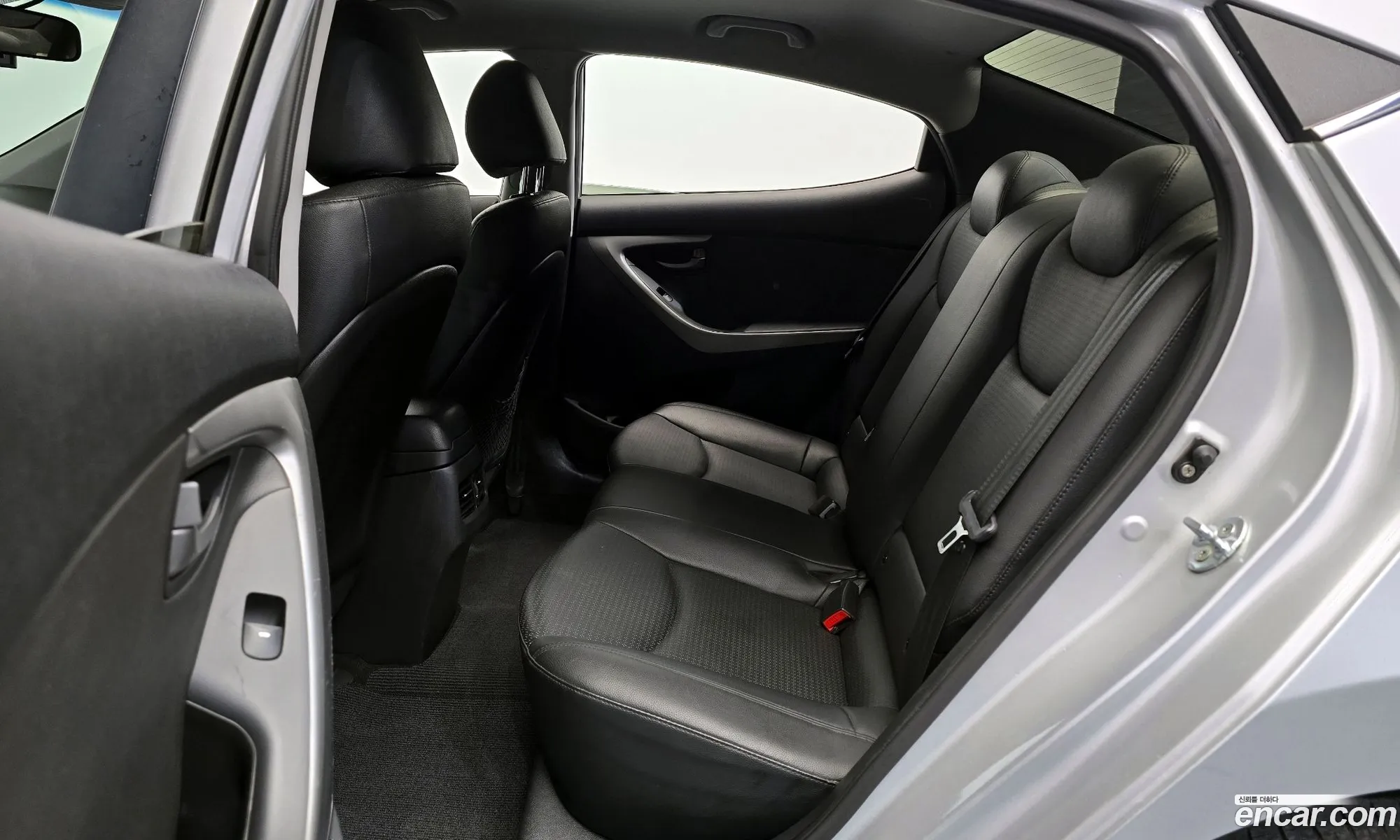 Hyundai Elantra 2013 — 8