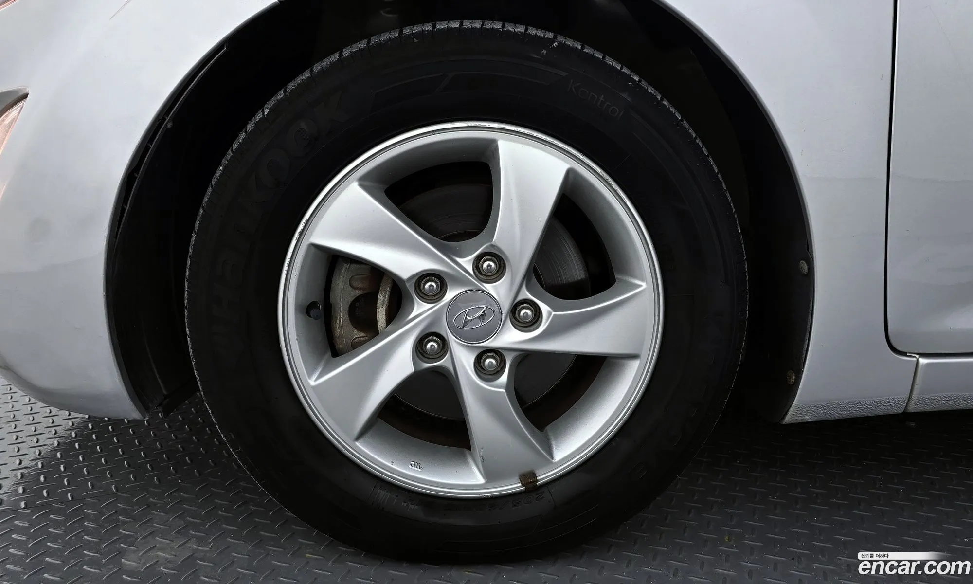 Hyundai Elantra 2013 — 5