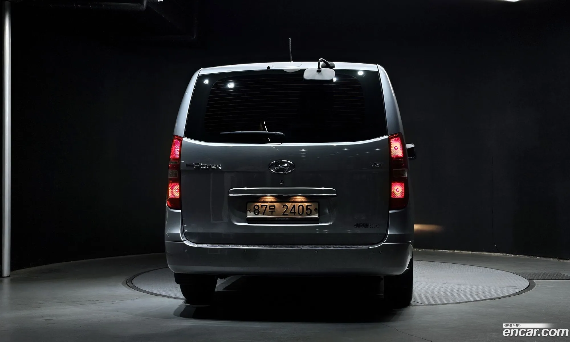 Hyundai Grand Starex 2017 — 14