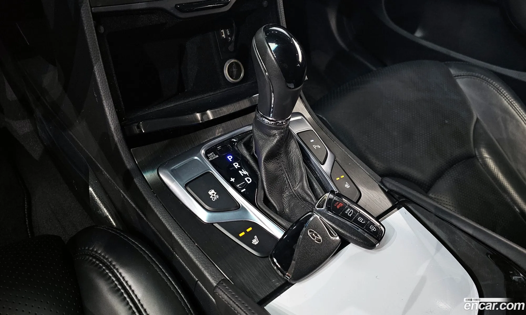 Hyundai Grandeur HG 2016 — 15