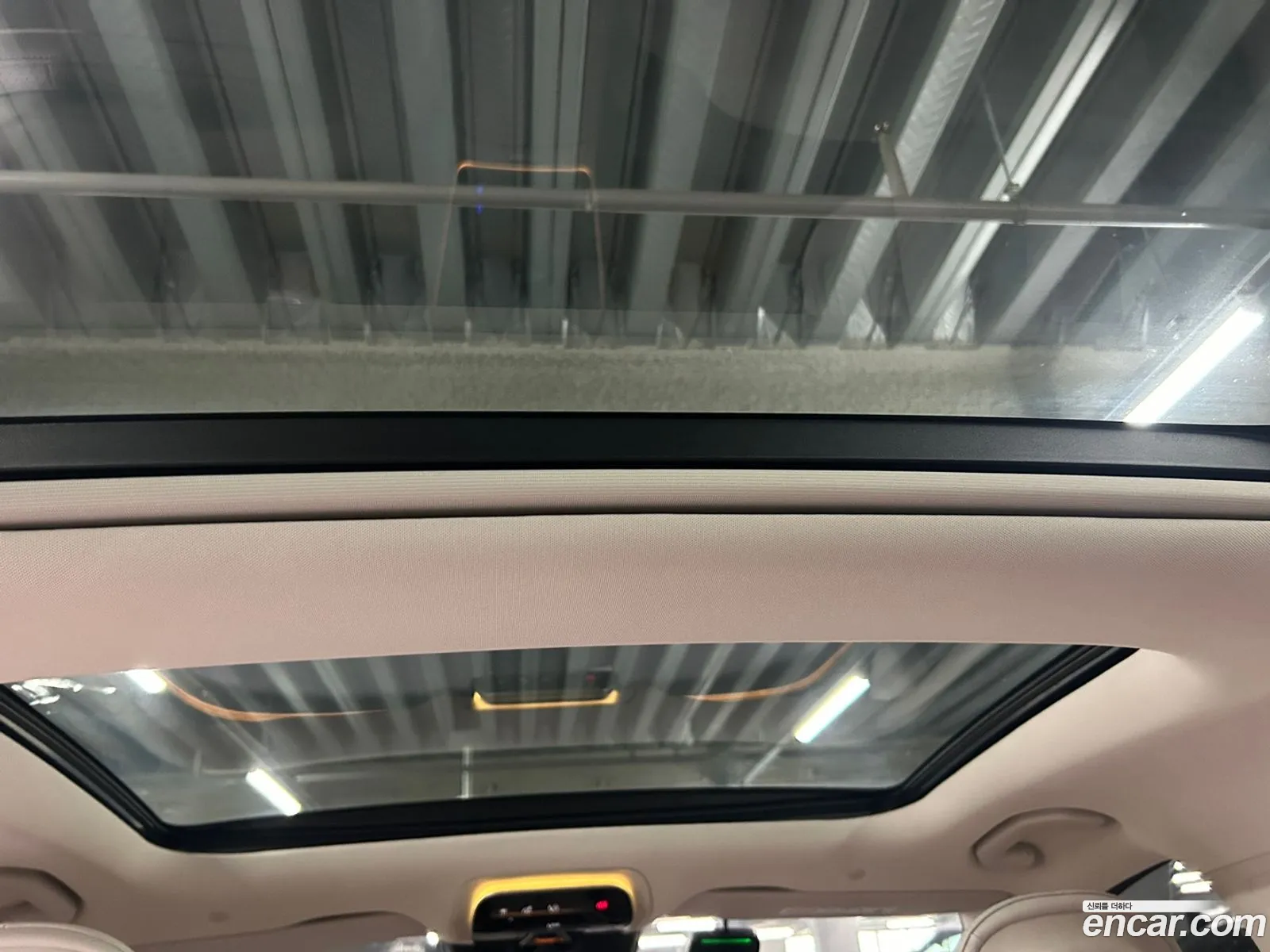 Mercedes-Benz E-Class W214 2025 — 14