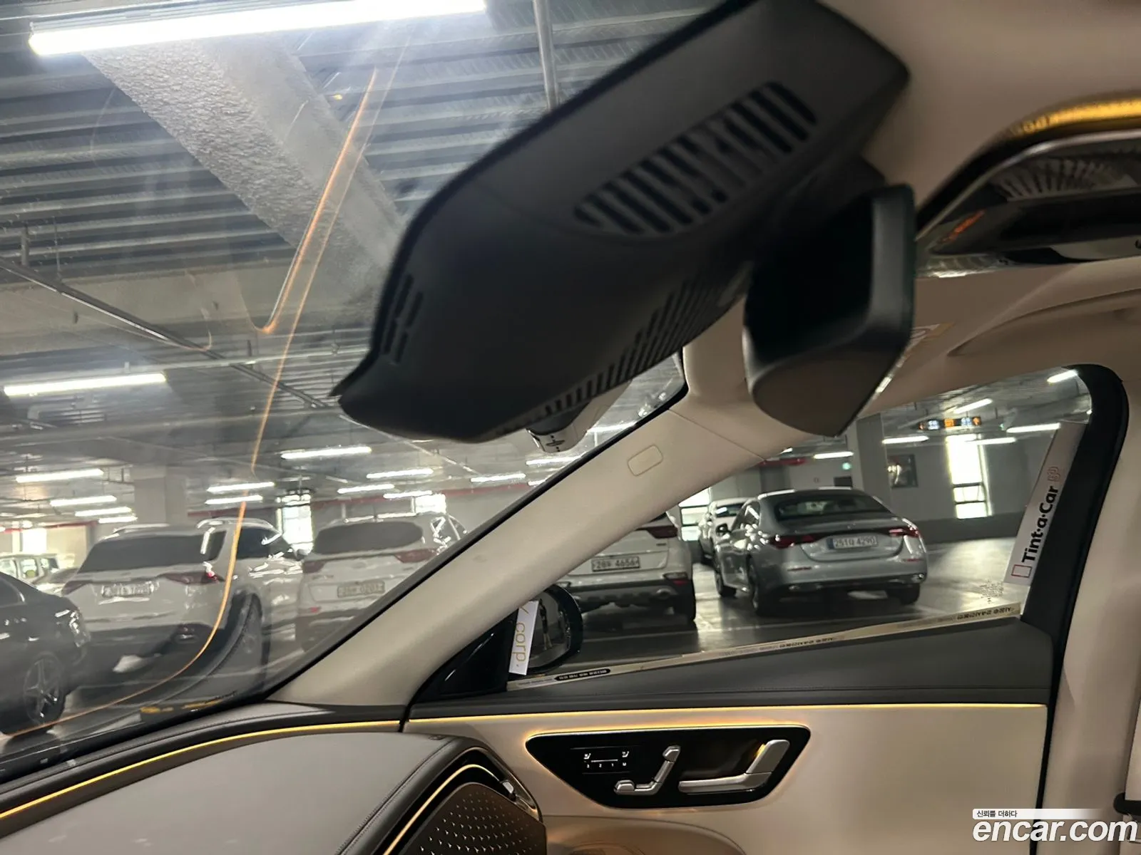 Mercedes-Benz E-Class W214 2025 — 12
