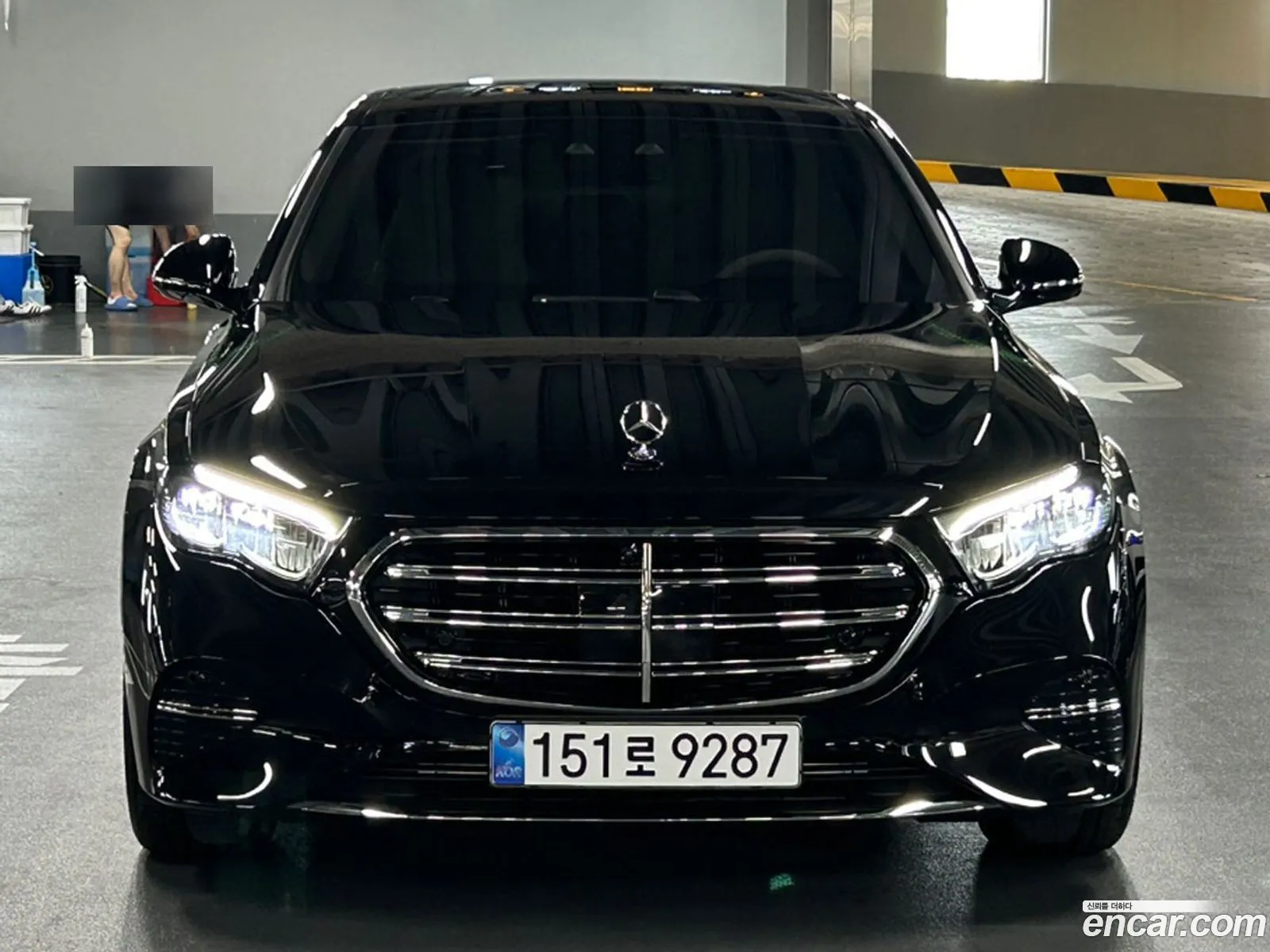 Mercedes-Benz E-Class W214 2025 — 18