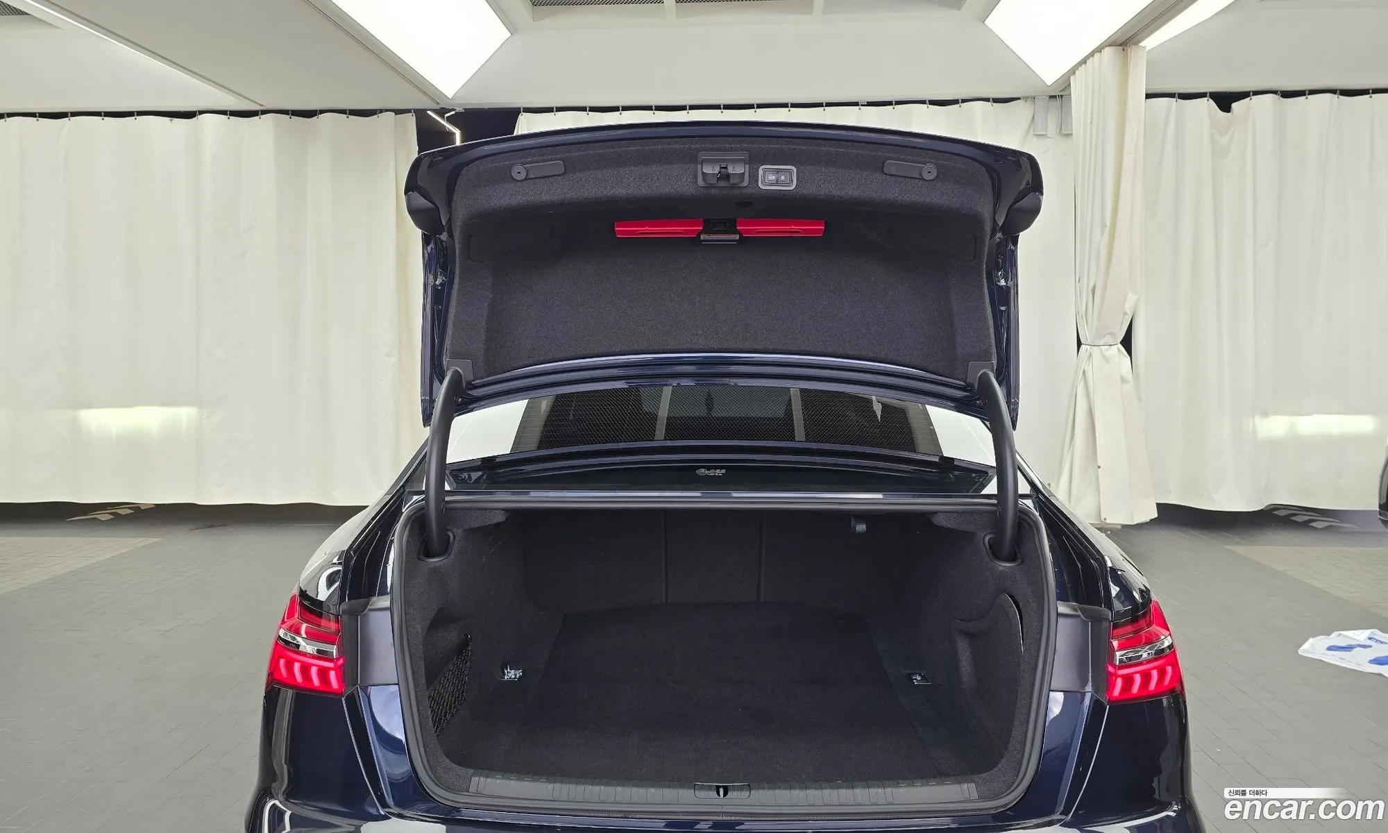 Audi A6 2020 WAUZZZF25LN069569 — 15