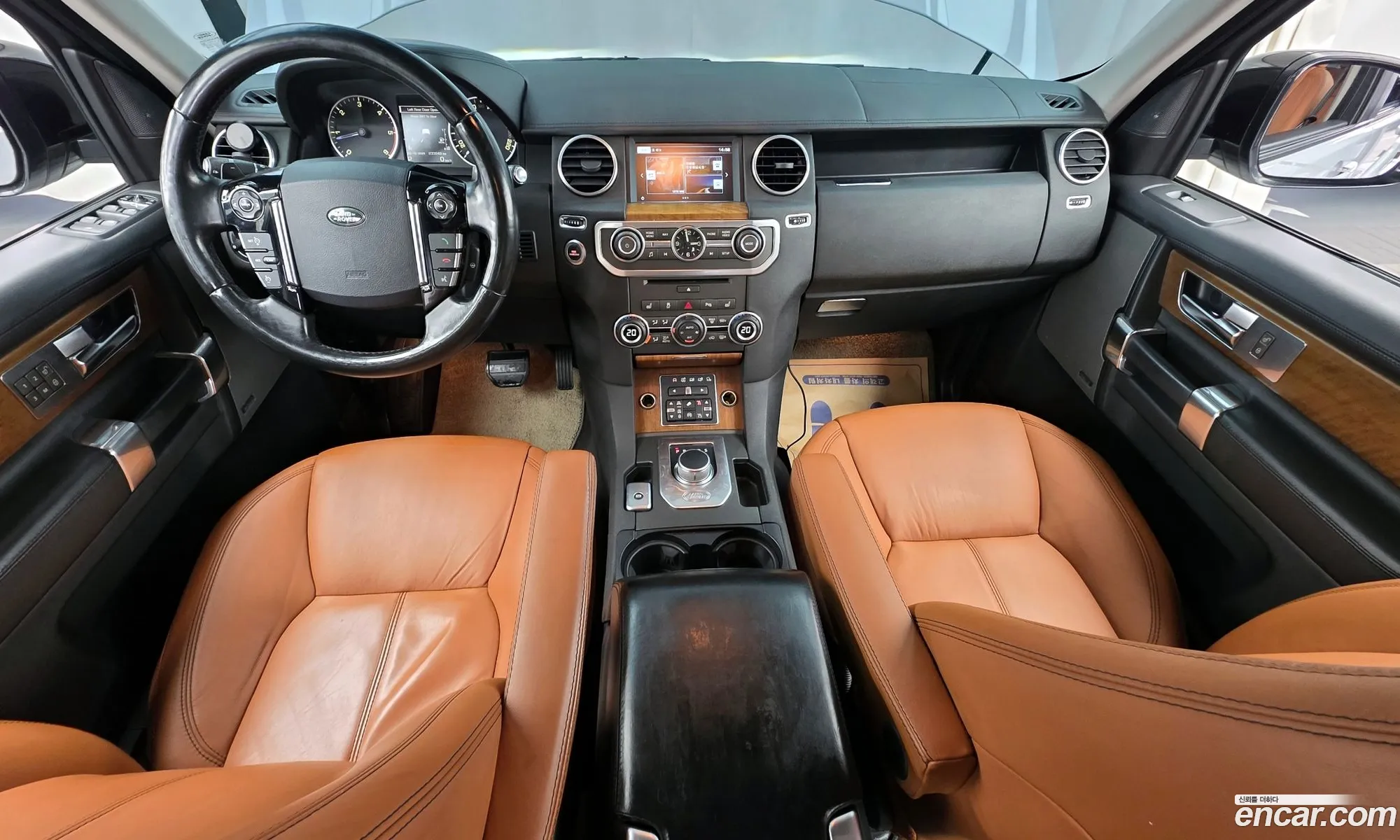 Land Rover Discovery 4 2016 SALLAAAG6GA843330 — 8
