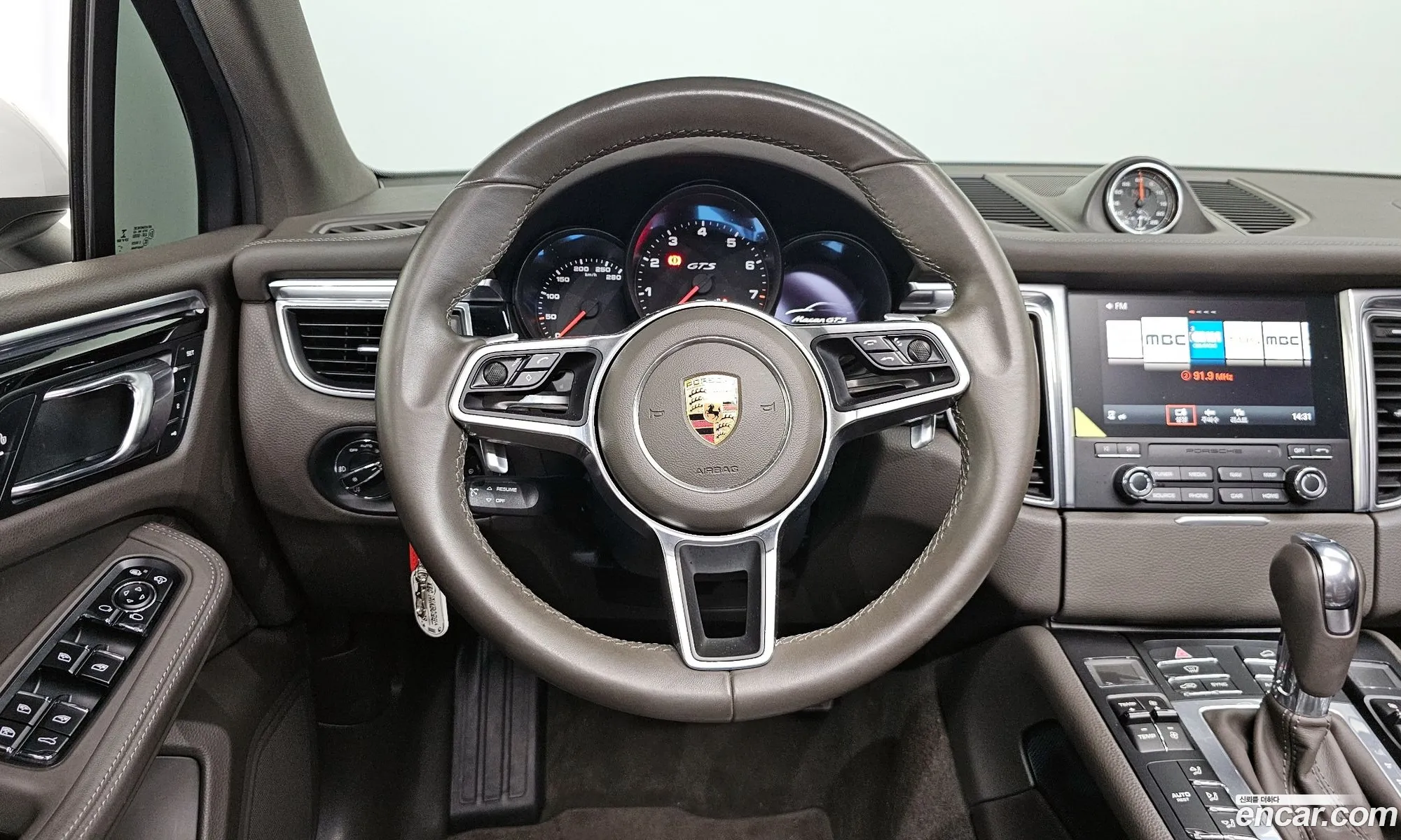 Porsche Macan 2018 WP1AG2953JLB63475 — 5