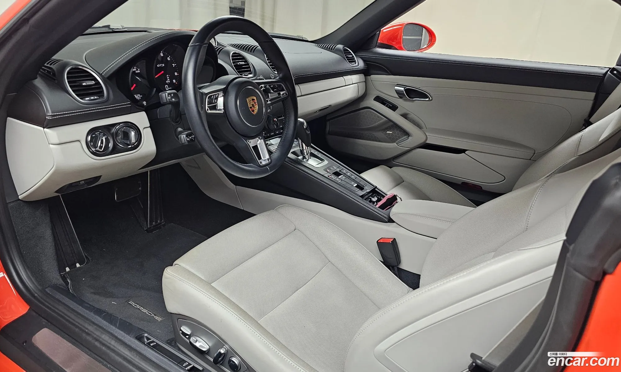 Porsche 718 Boxster 2021 WP0CD2988MS232250 — 5