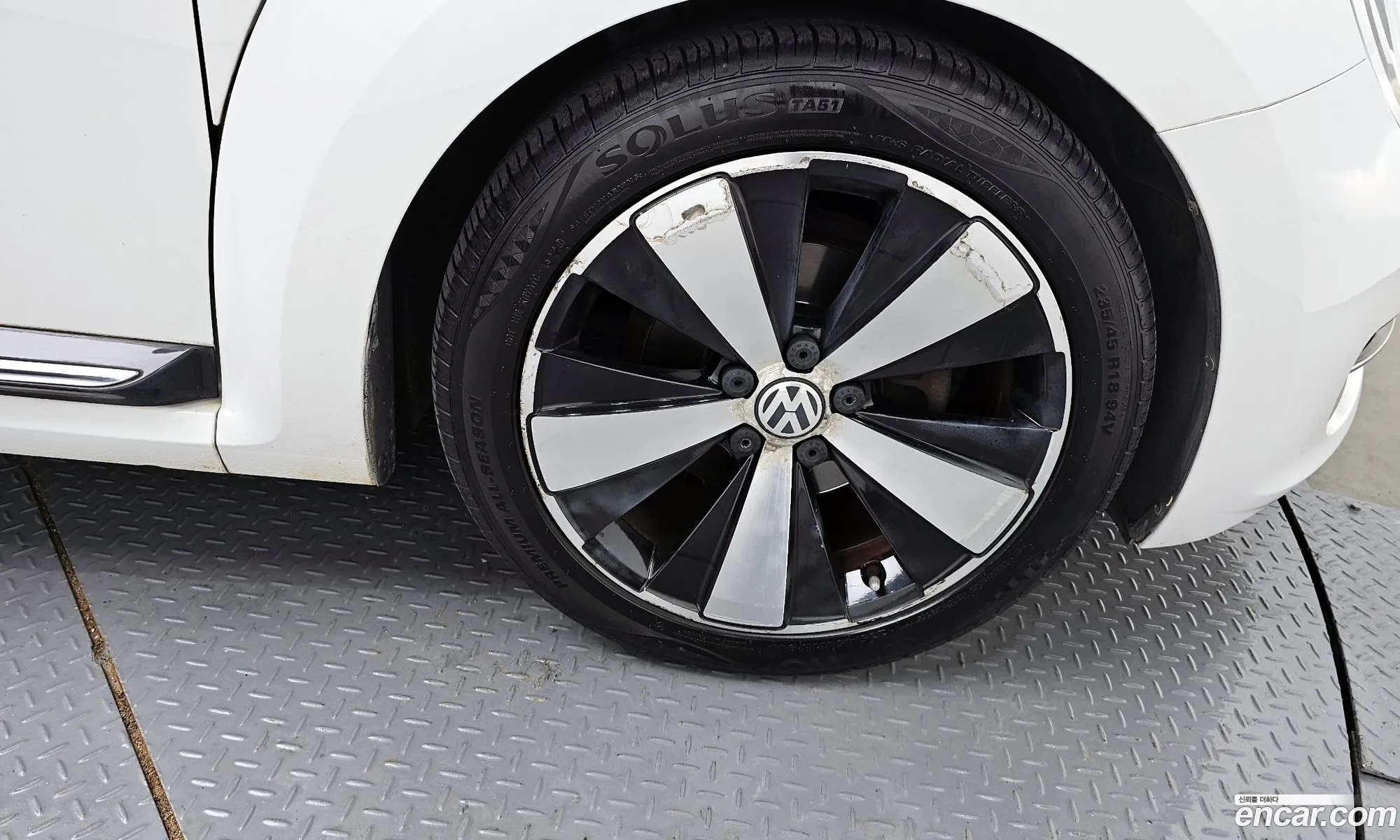 Volkswagen The Beetle 2013 — 4