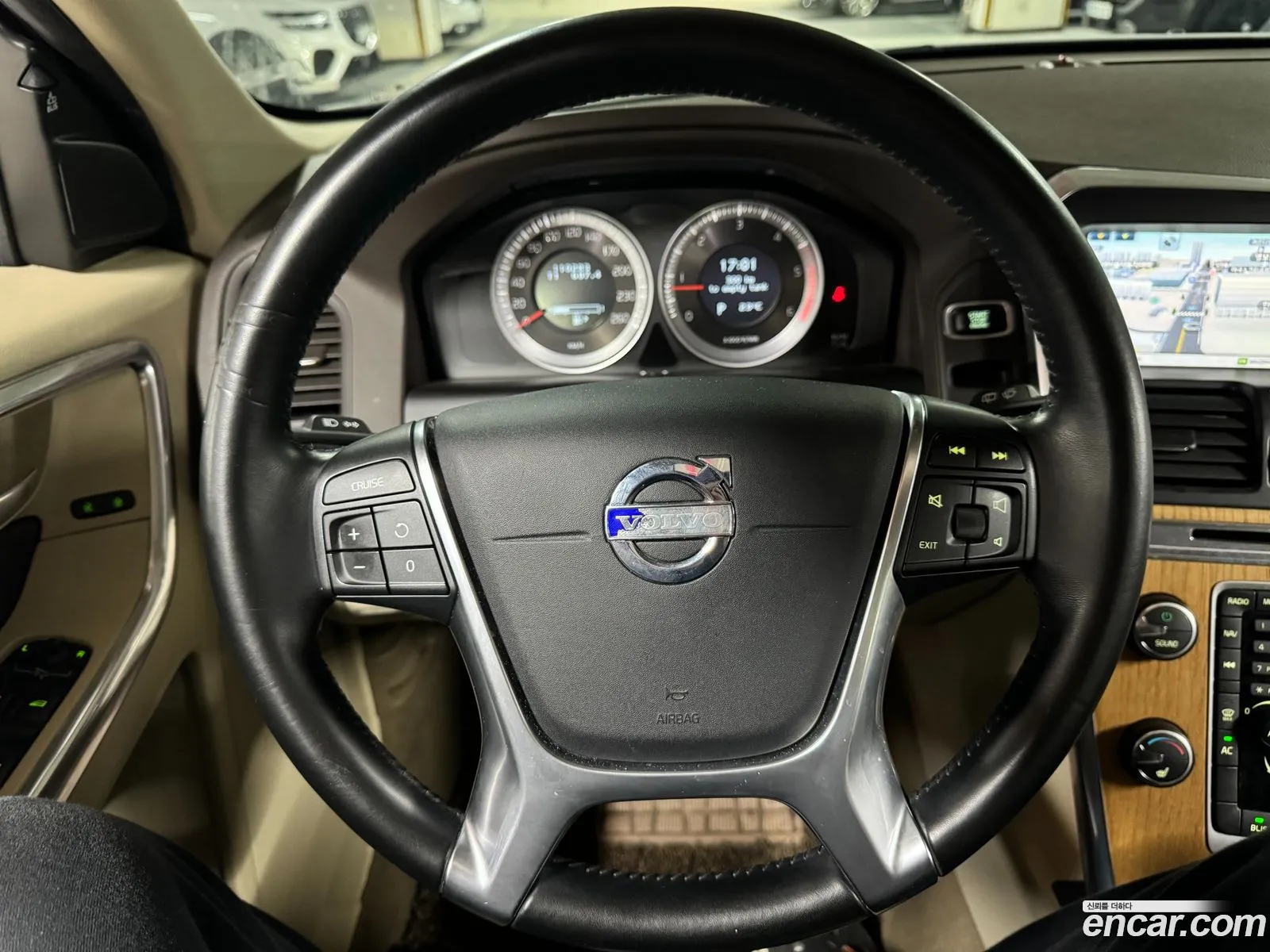 Volvo XC60 2013 — 8