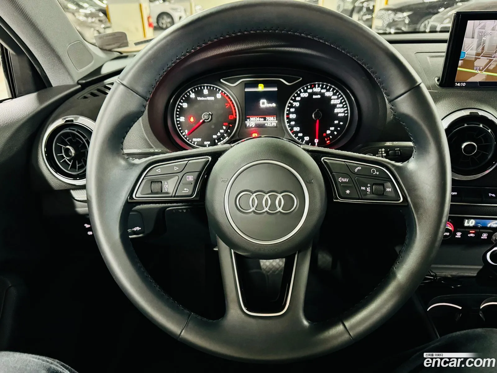 Audi A3 2018 — 16