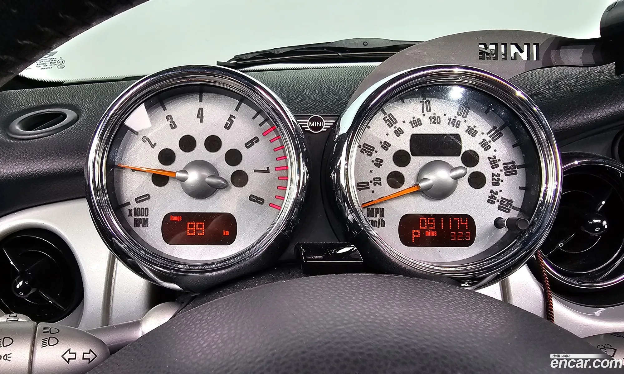 Mini Cooper 2004 WMWRC33474TJ63213 — 6