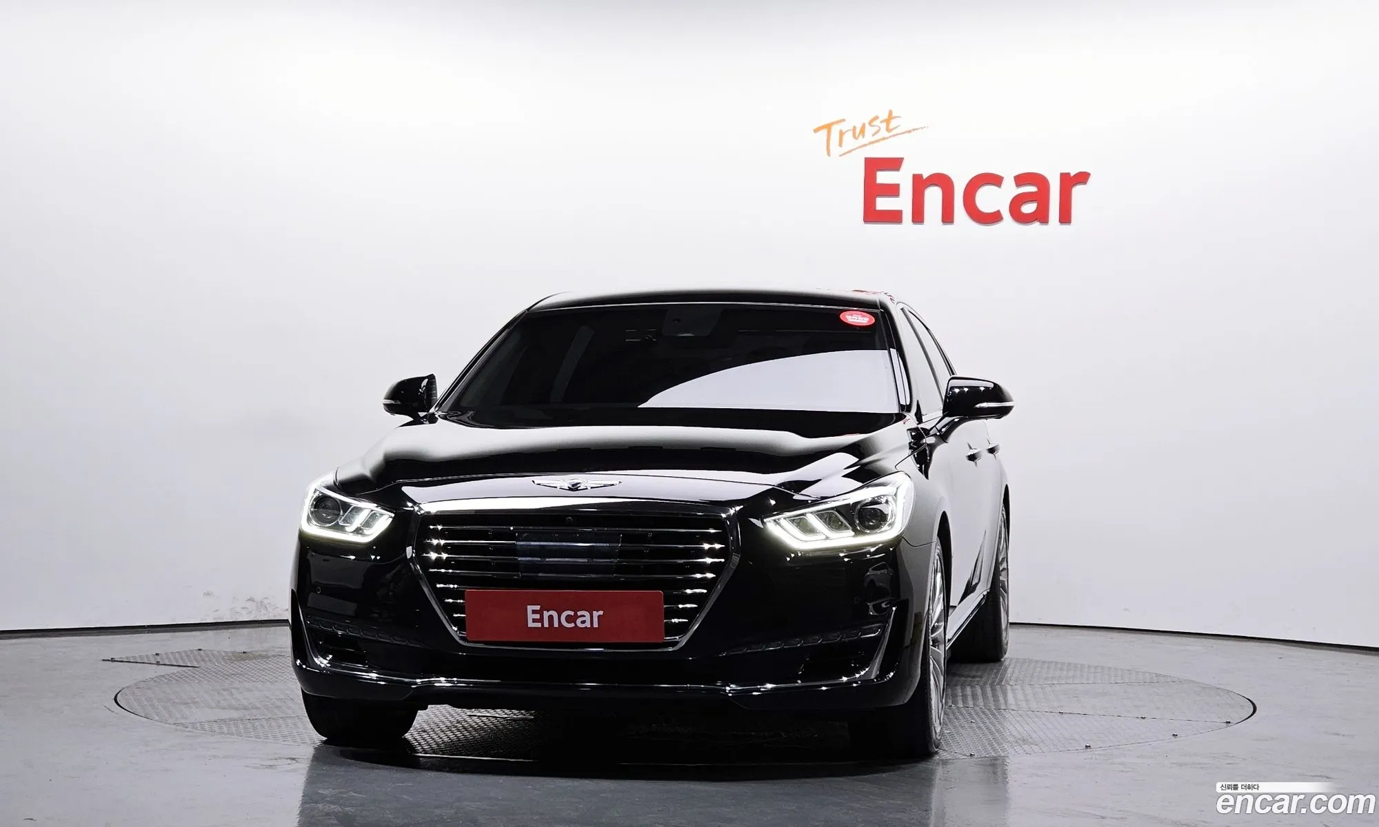 Genesis EQ900 2017 — 10