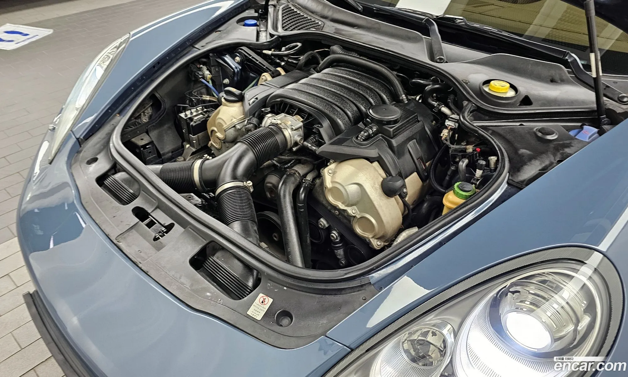 Porsche Panamera 2011 WP0AA2976BL017545 — 3