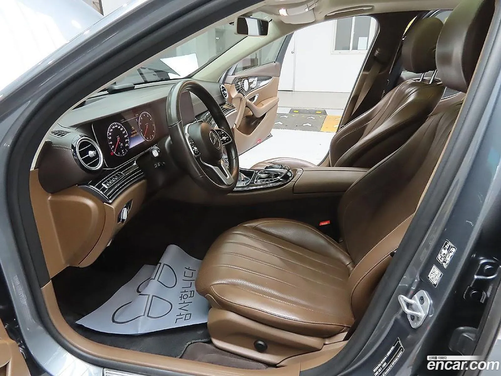 Mercedes-Benz E-Class W213 2020 — 20