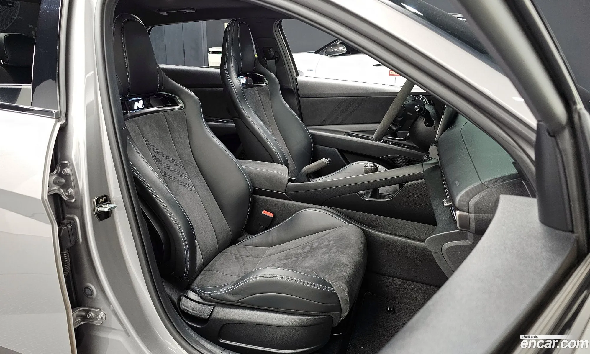 Hyundai Elantra 2022 — 10