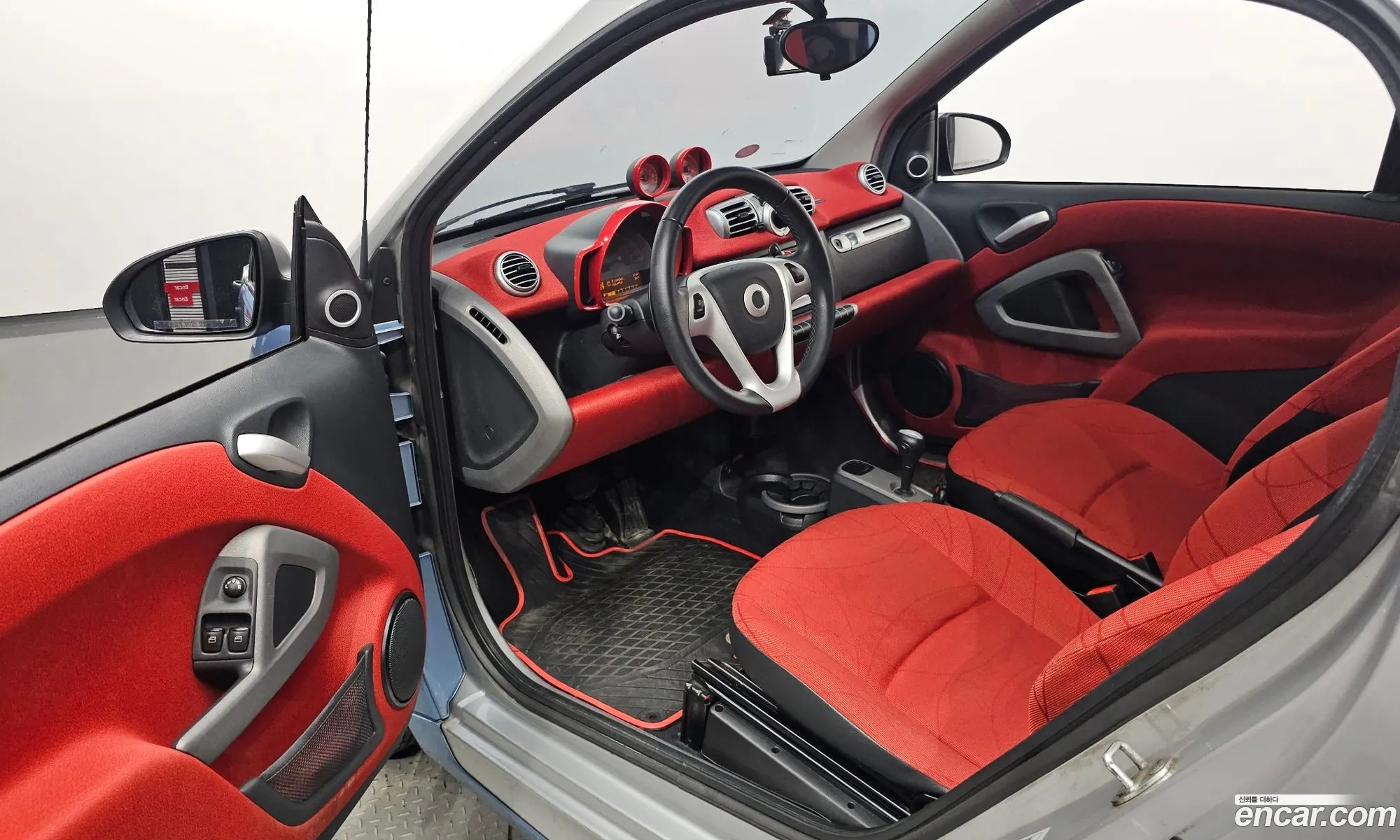 Smart Fortwo Coupe 2012 WMEEJ3CA0CK504714 — 18