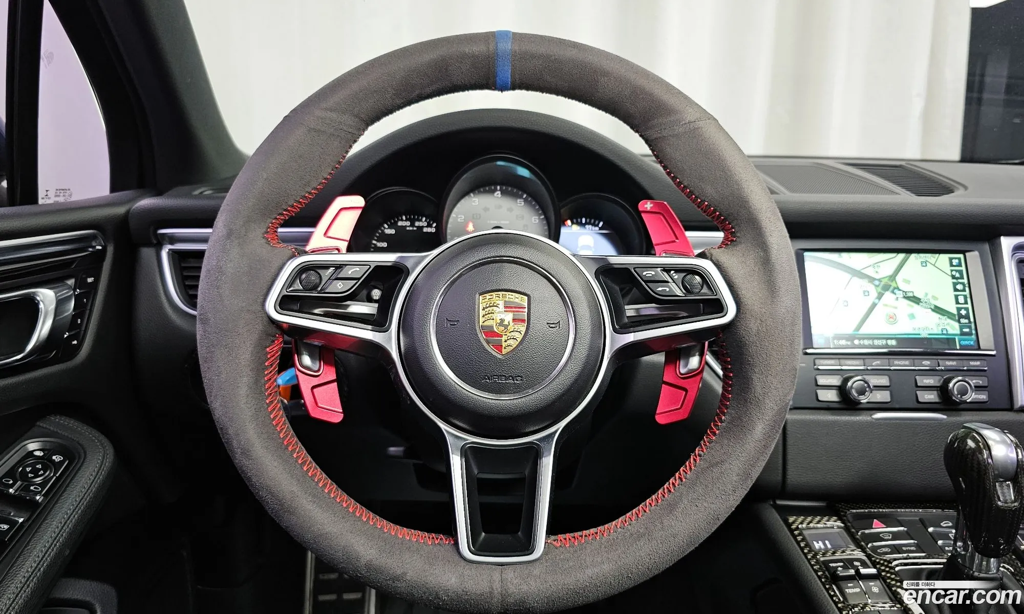 Porsche Macan 2015 WP1AB2956FLB63427 — 16