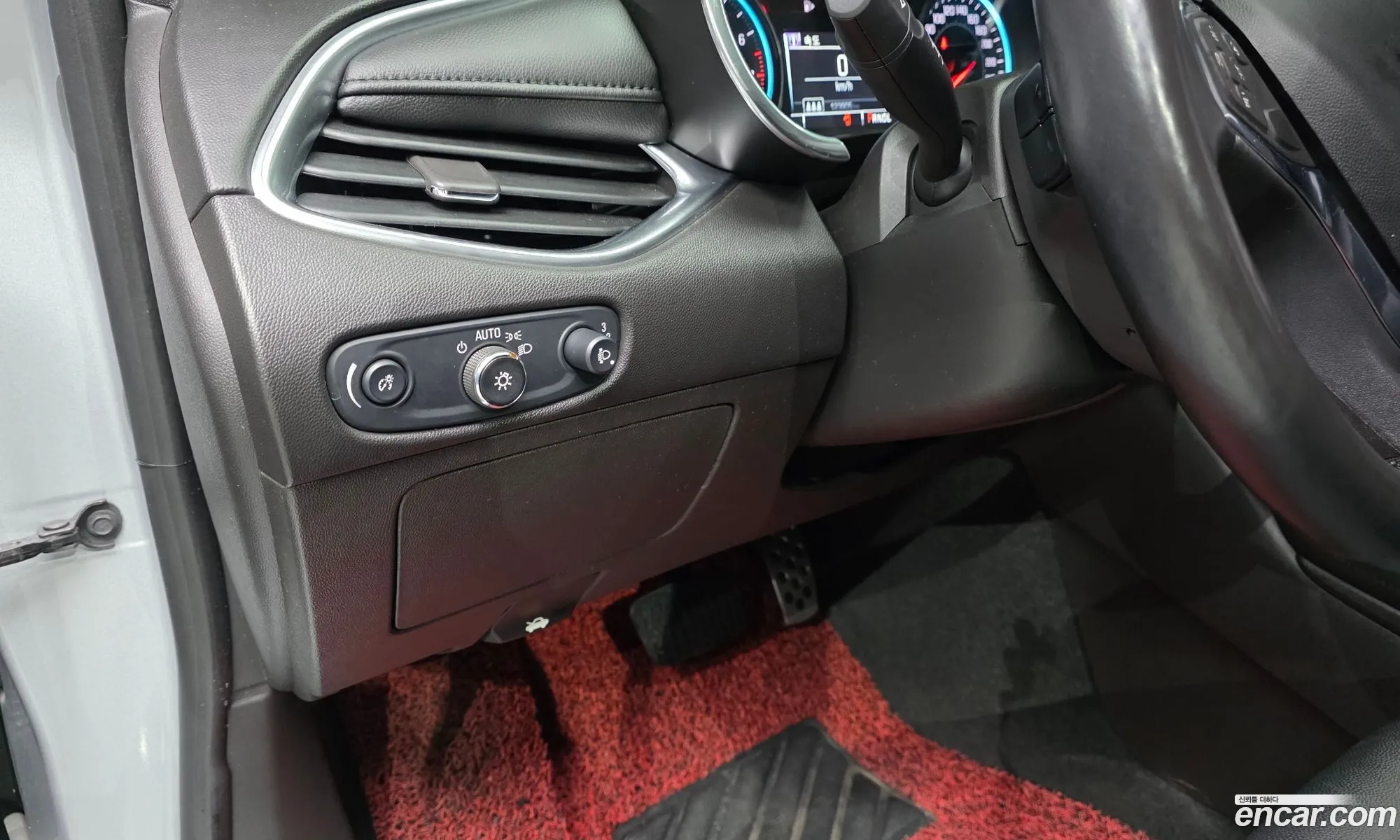 Chevrolet (GM Daewoo) Malibu 2016 — 12