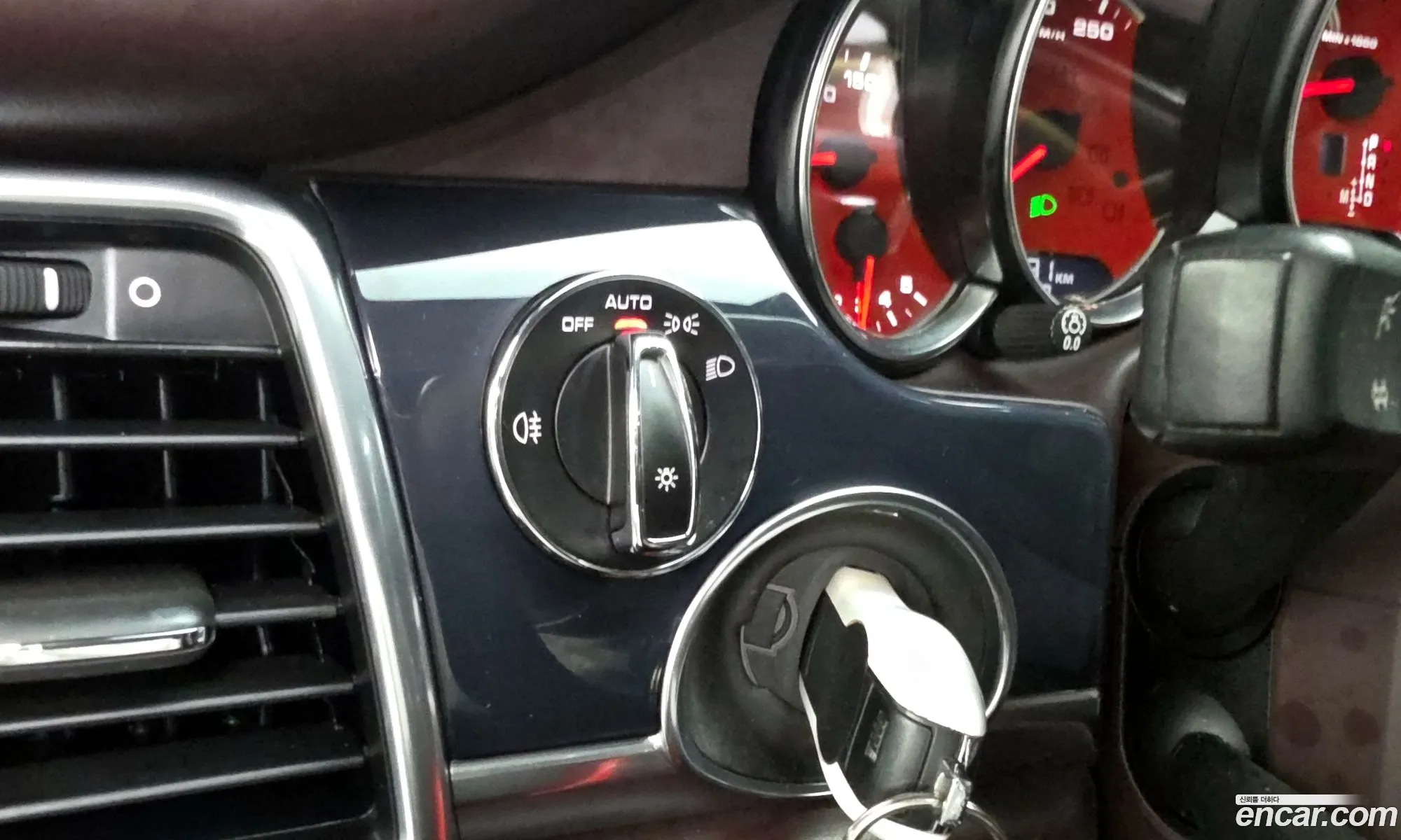 Porsche Panamera 2012 WP0AE2977CL030066 — 3