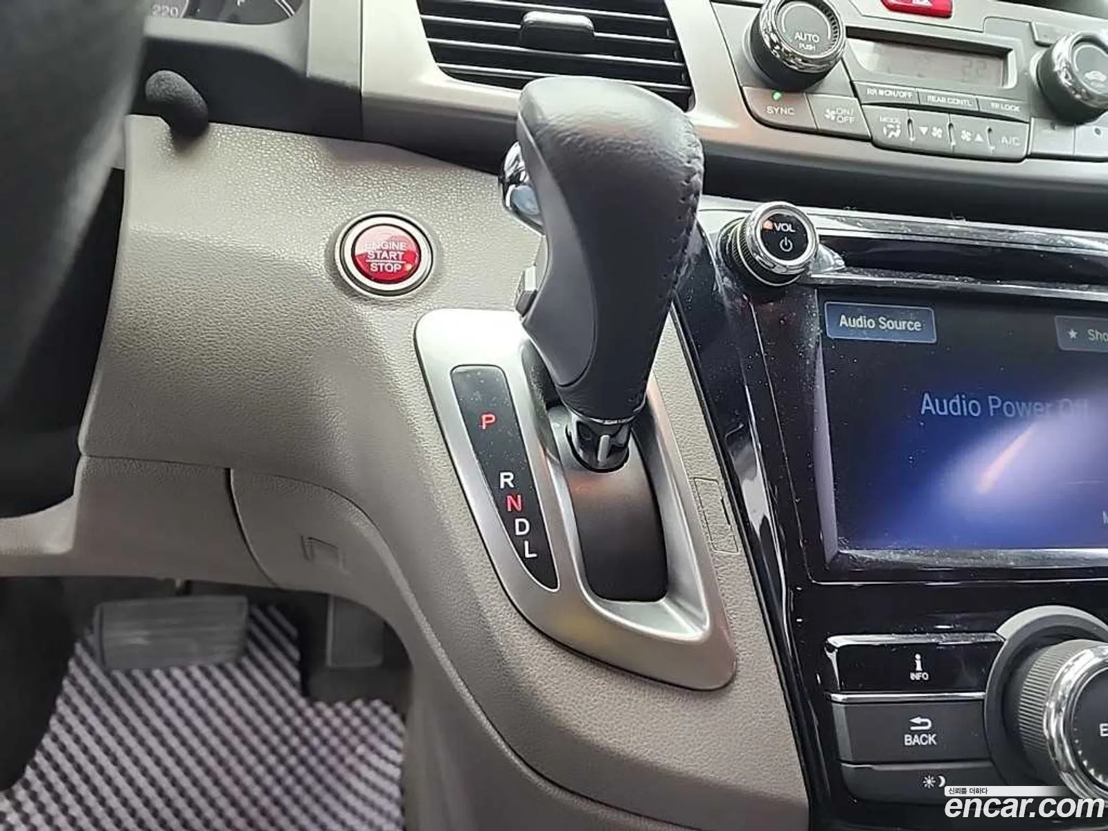 Honda Odyssey 2016 — 2