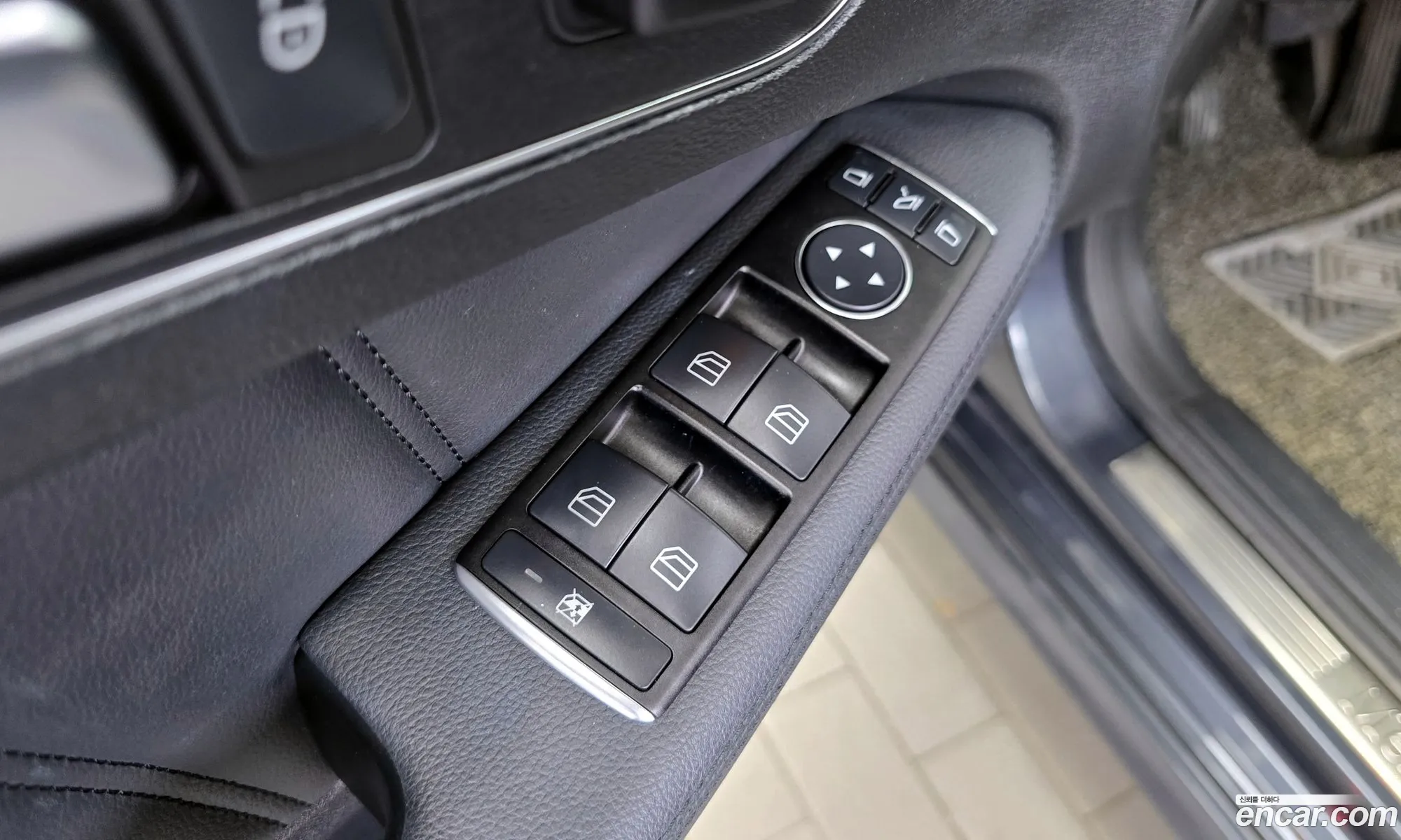 Mercedes-Benz E-Class W212 2012 WDDHF5KB9CA649474 — 20