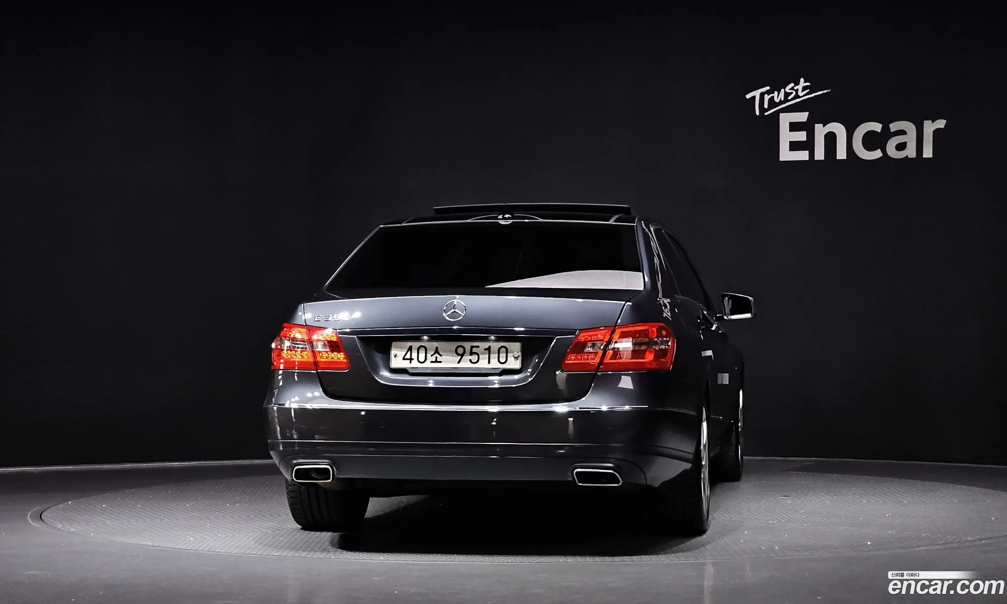 Mercedes-Benz E-Class W212 2012 WDDHF5KB9CA649474 — 4