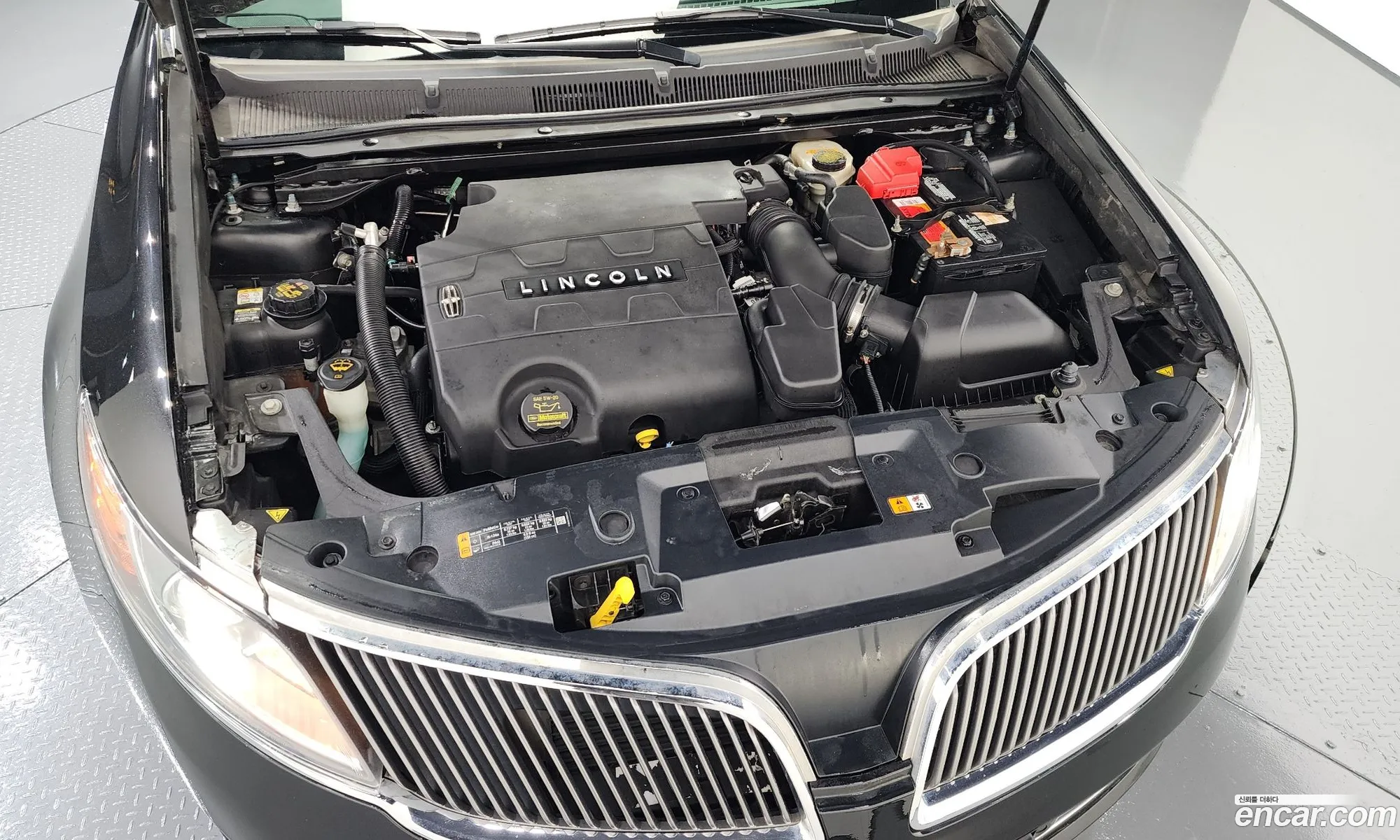 Lincoln MKS 2013 1LNHL9DK2DG615717 — 12