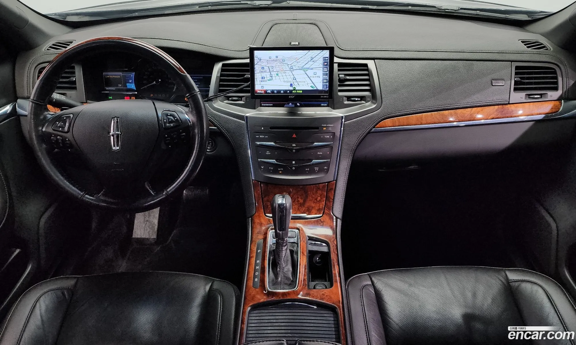 Lincoln MKS