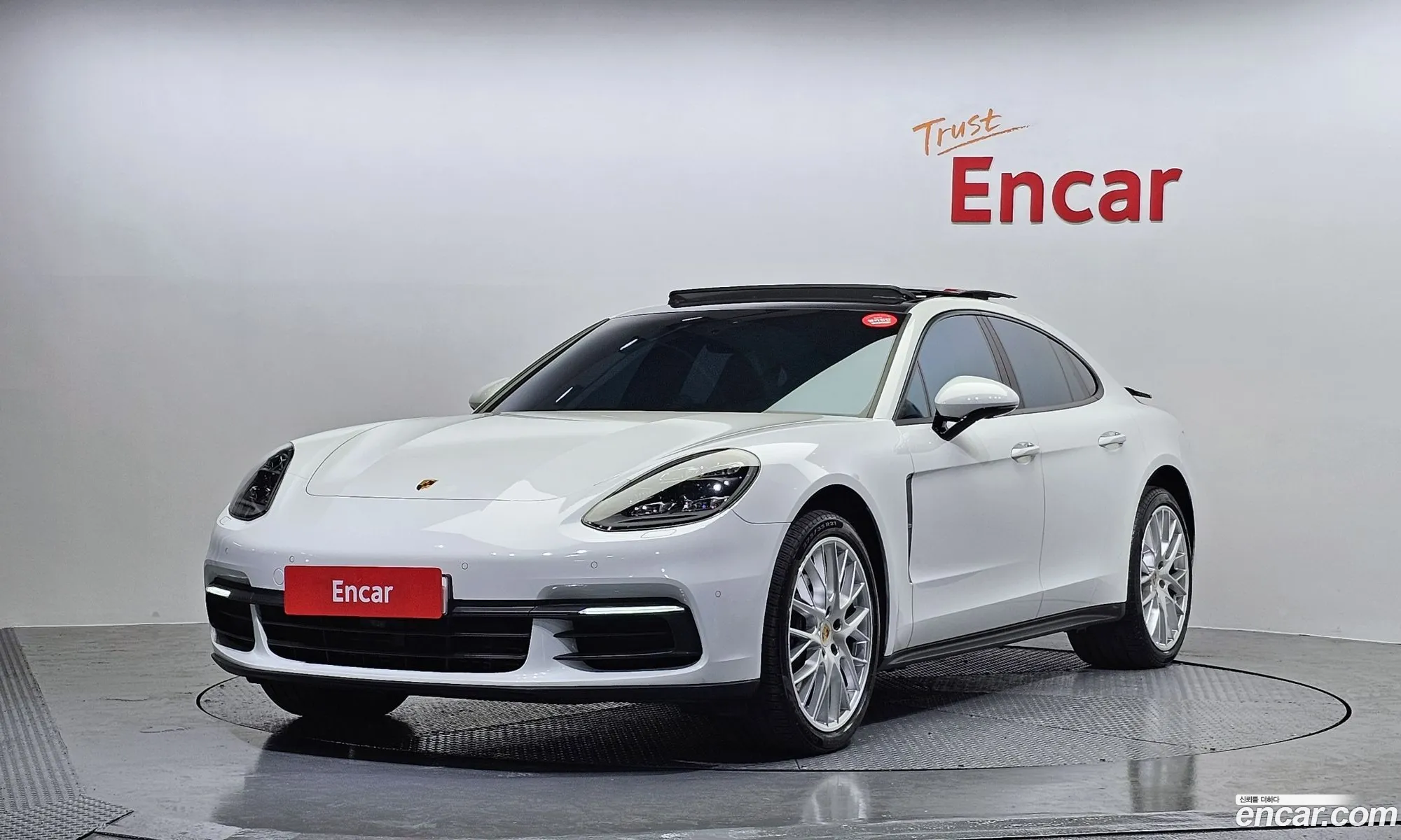 Porsche Panamera 2020 WP0AA2974LL101140 — 3