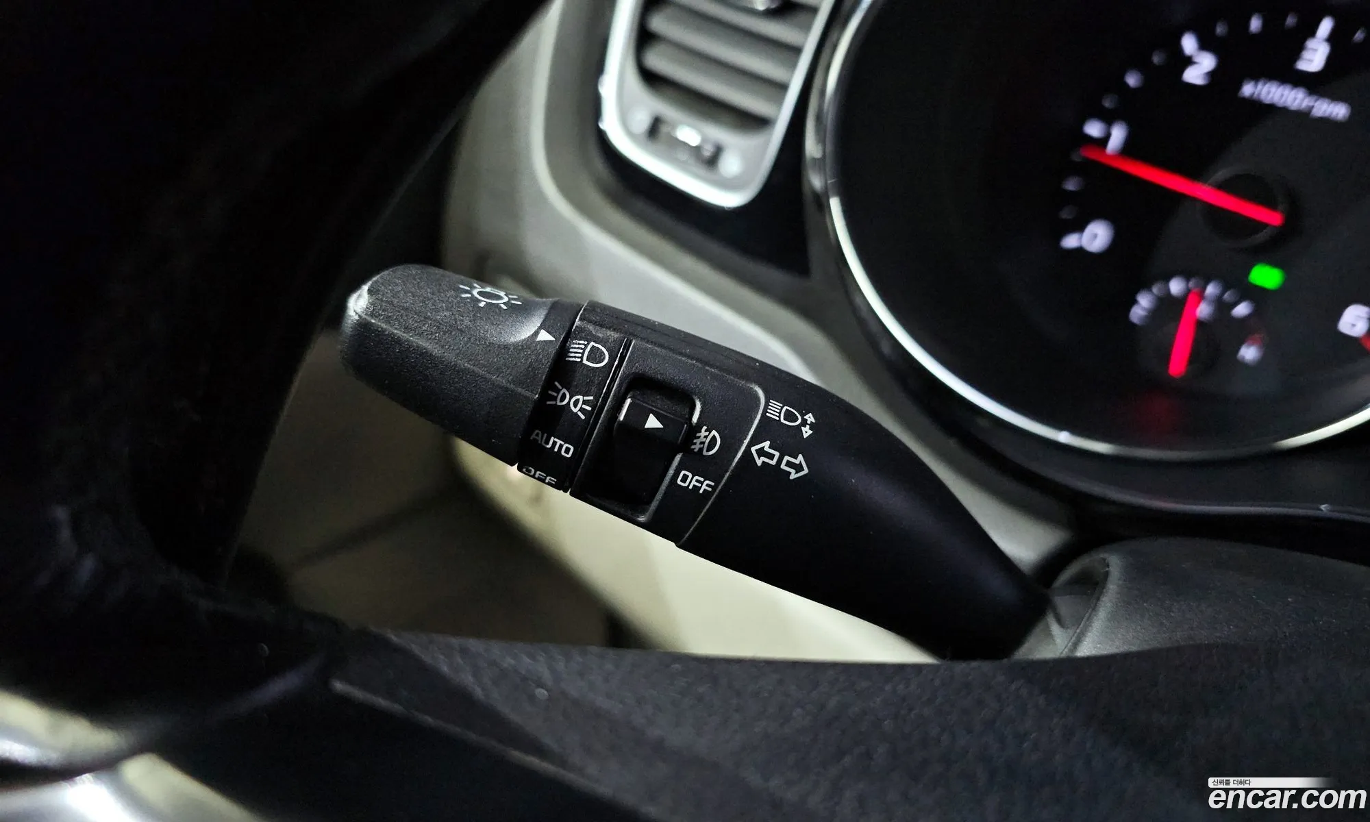 Kia Carnival 2015 — 2