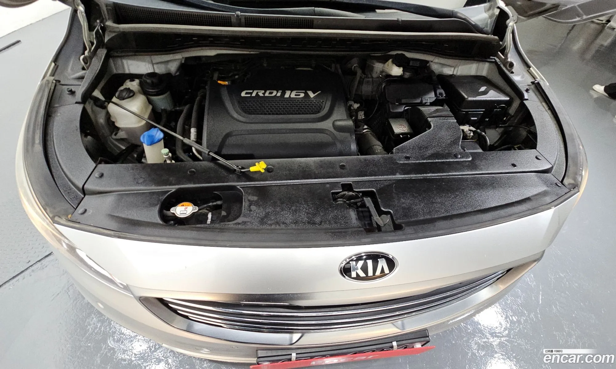 Kia Carnival 2015 — 9