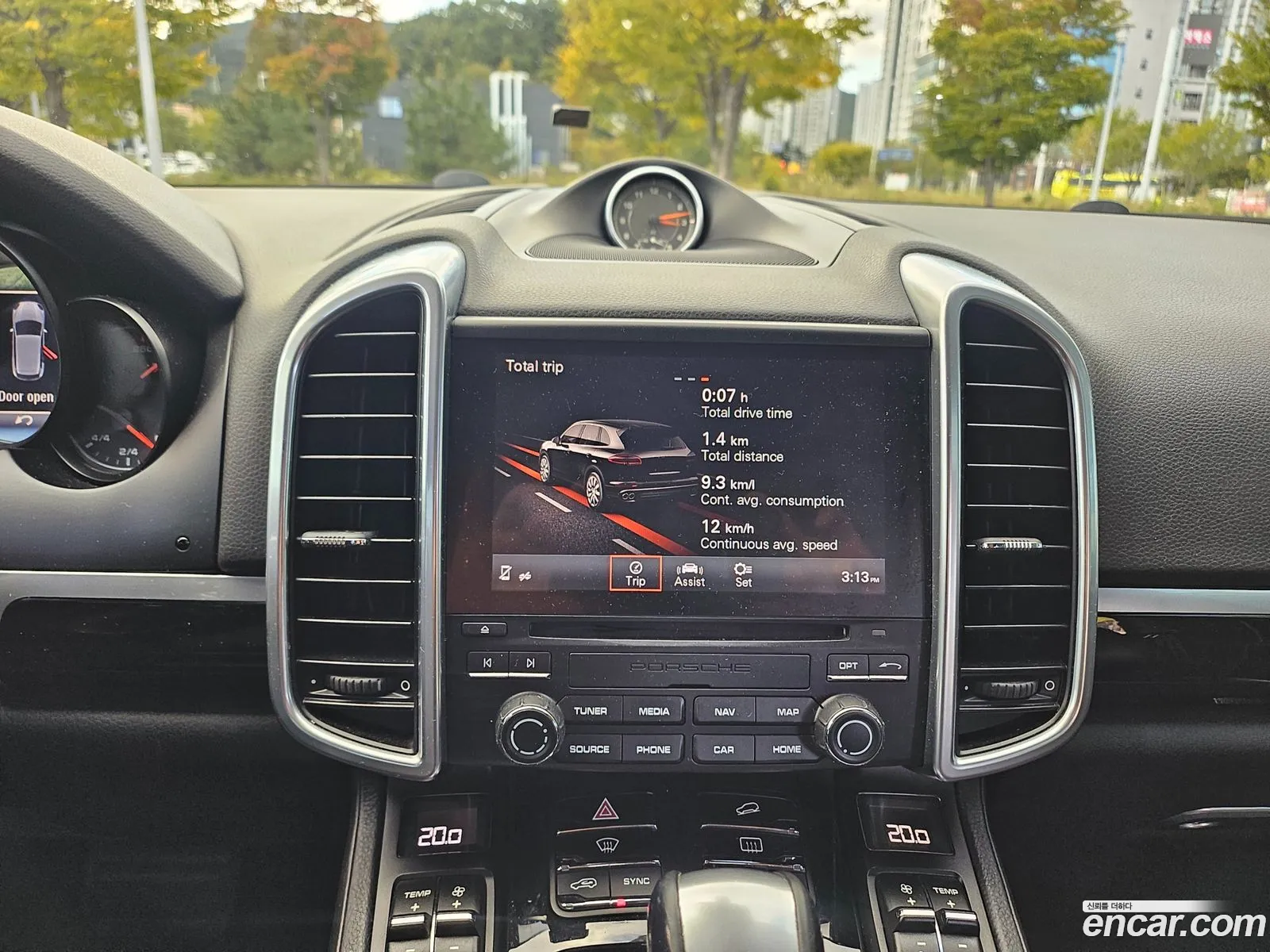 Porsche Cayenne 2018 — 13