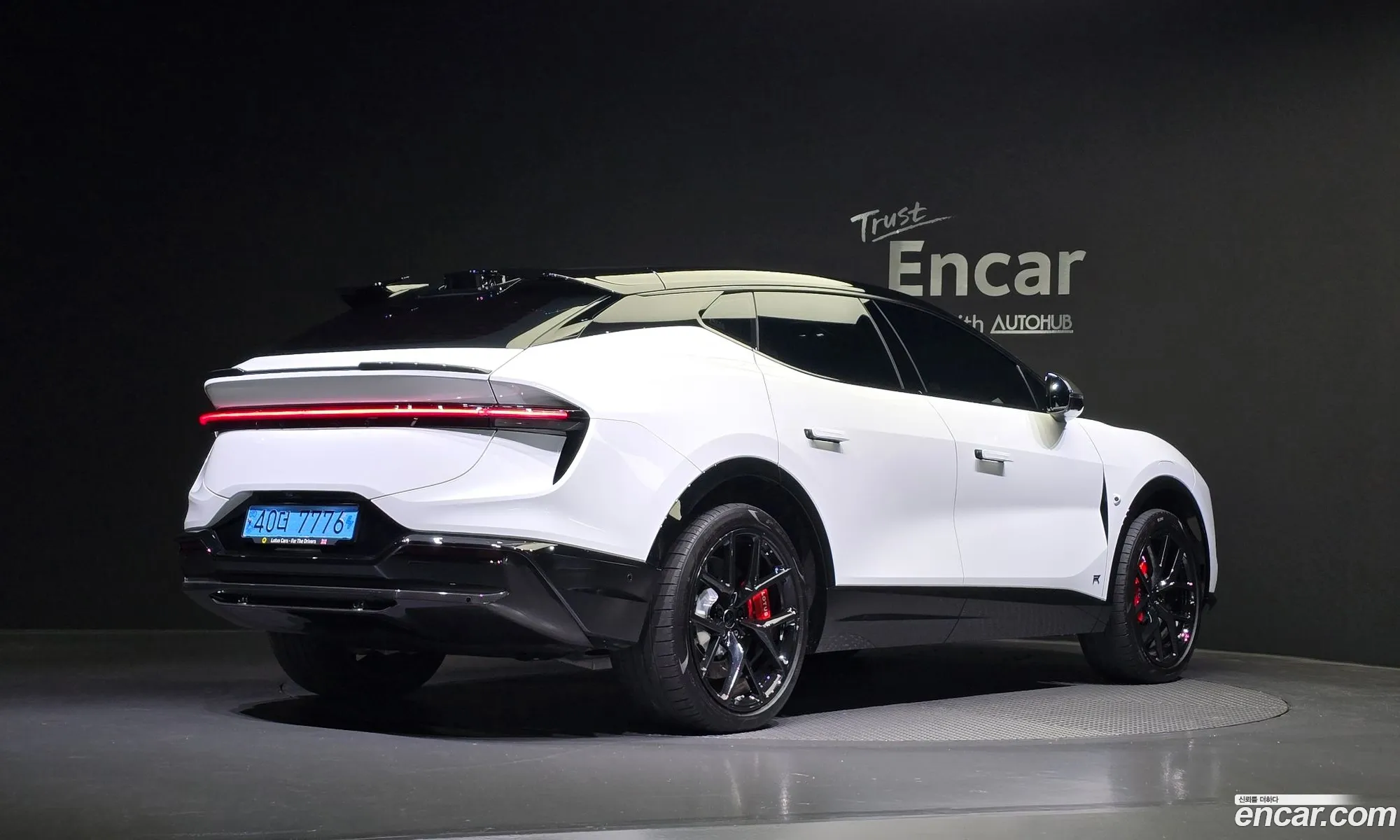 Lotus Eletre 2024 LJUBMSA27SK002018 — 17