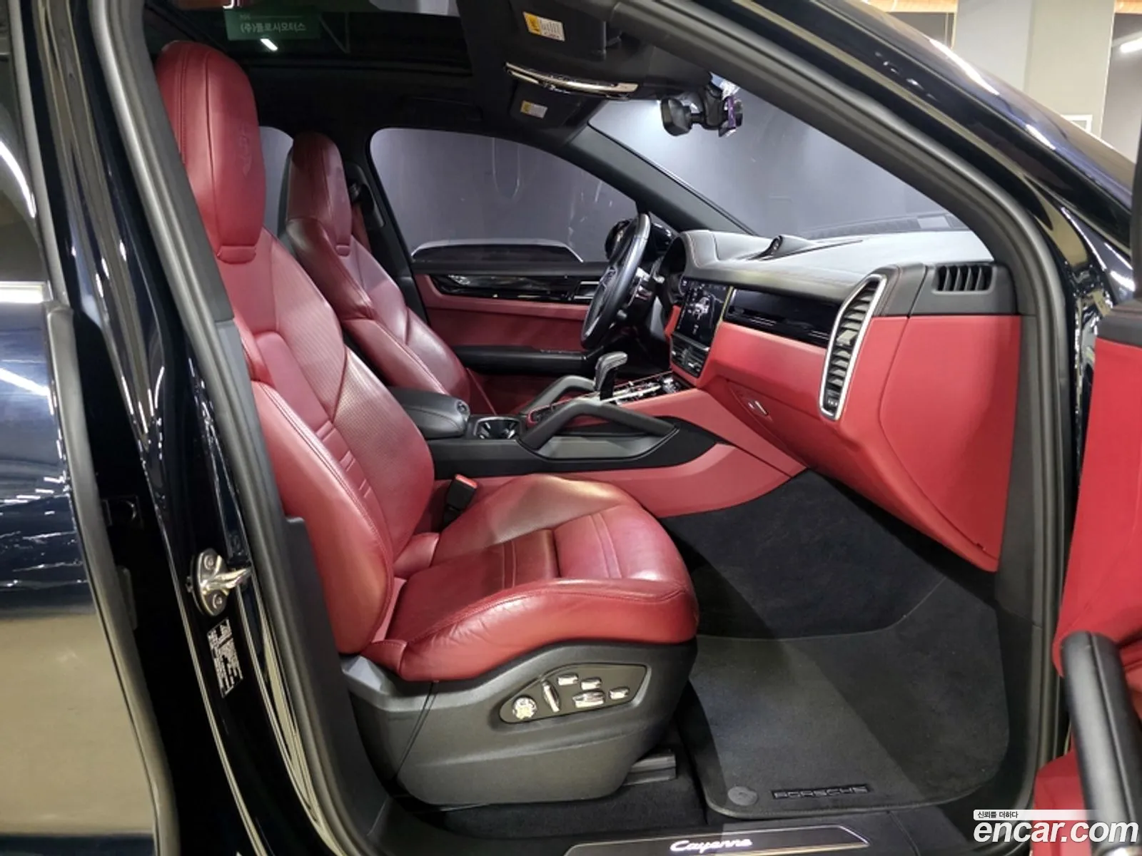 Porsche Cayenne 2019 — 16