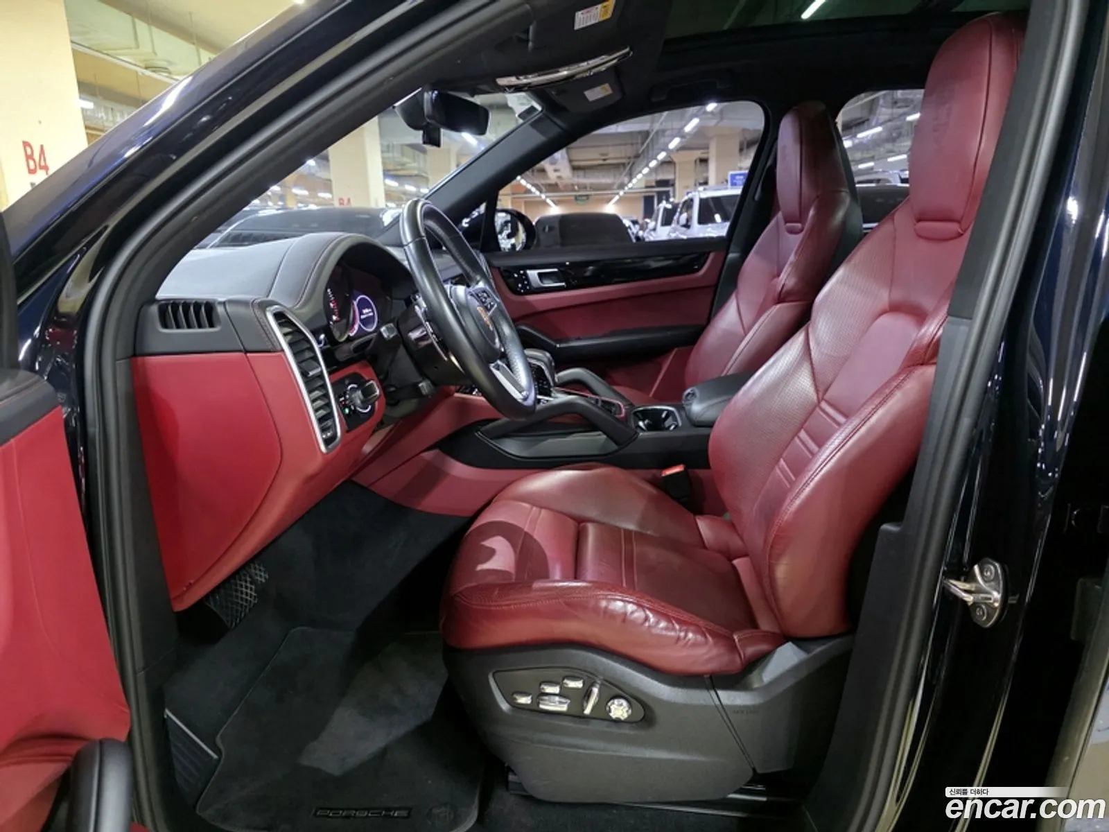 Porsche Cayenne 2019 — 12