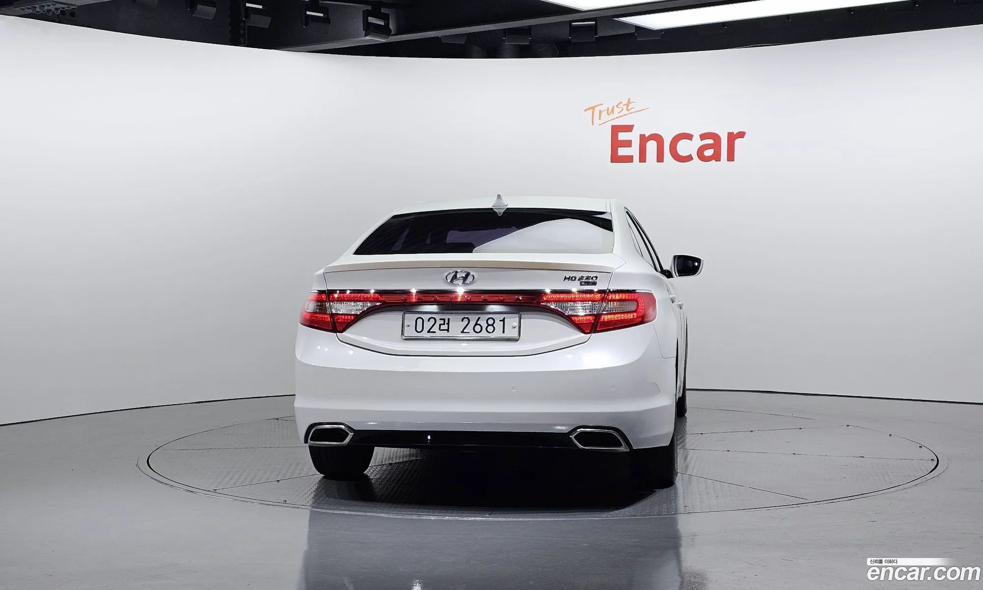 Hyundai Grandeur HG 2016 — 15
