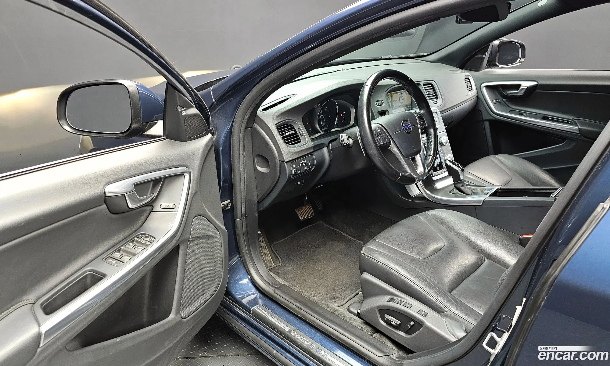Volvo S60 2015 YV1FS73BDF2359260 — 17