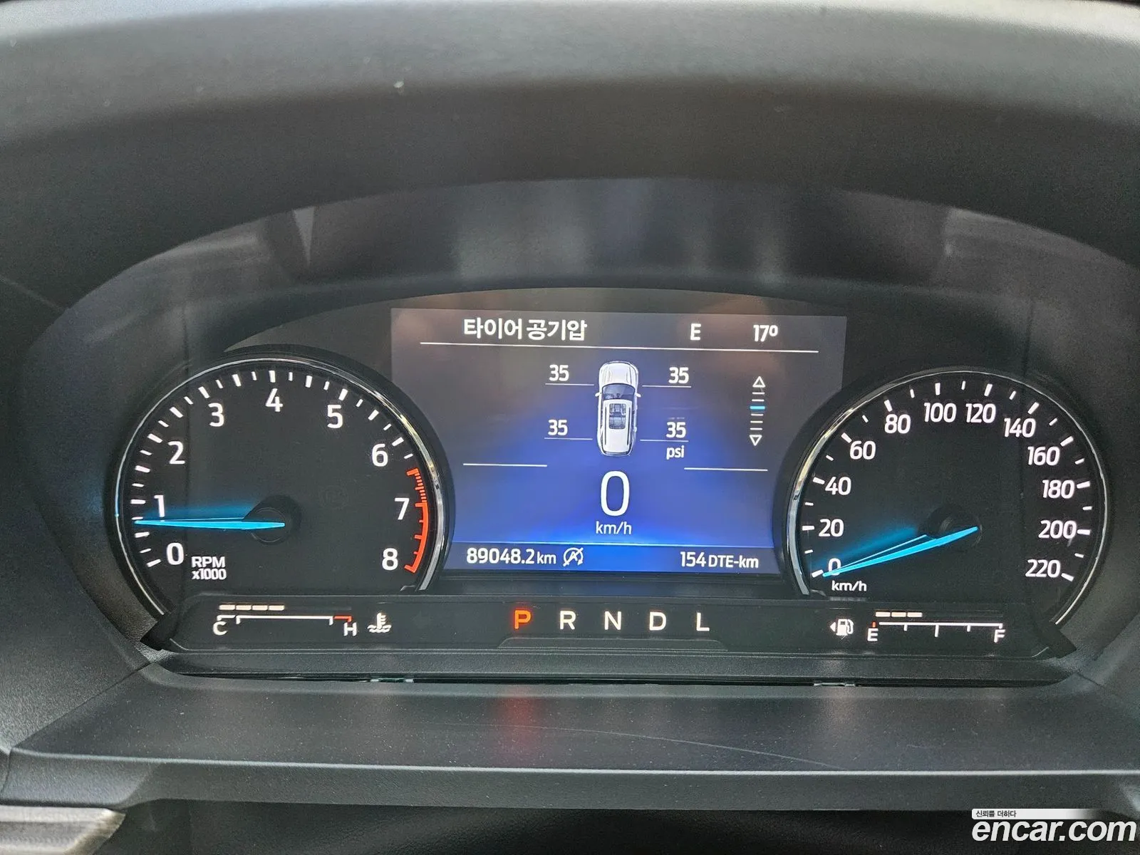Ford Explorer 6th Gen 2021 — 7