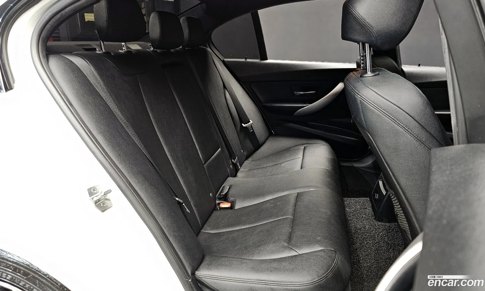 BMW 3 Series 2015 WBA3D3103FK585619 — 16