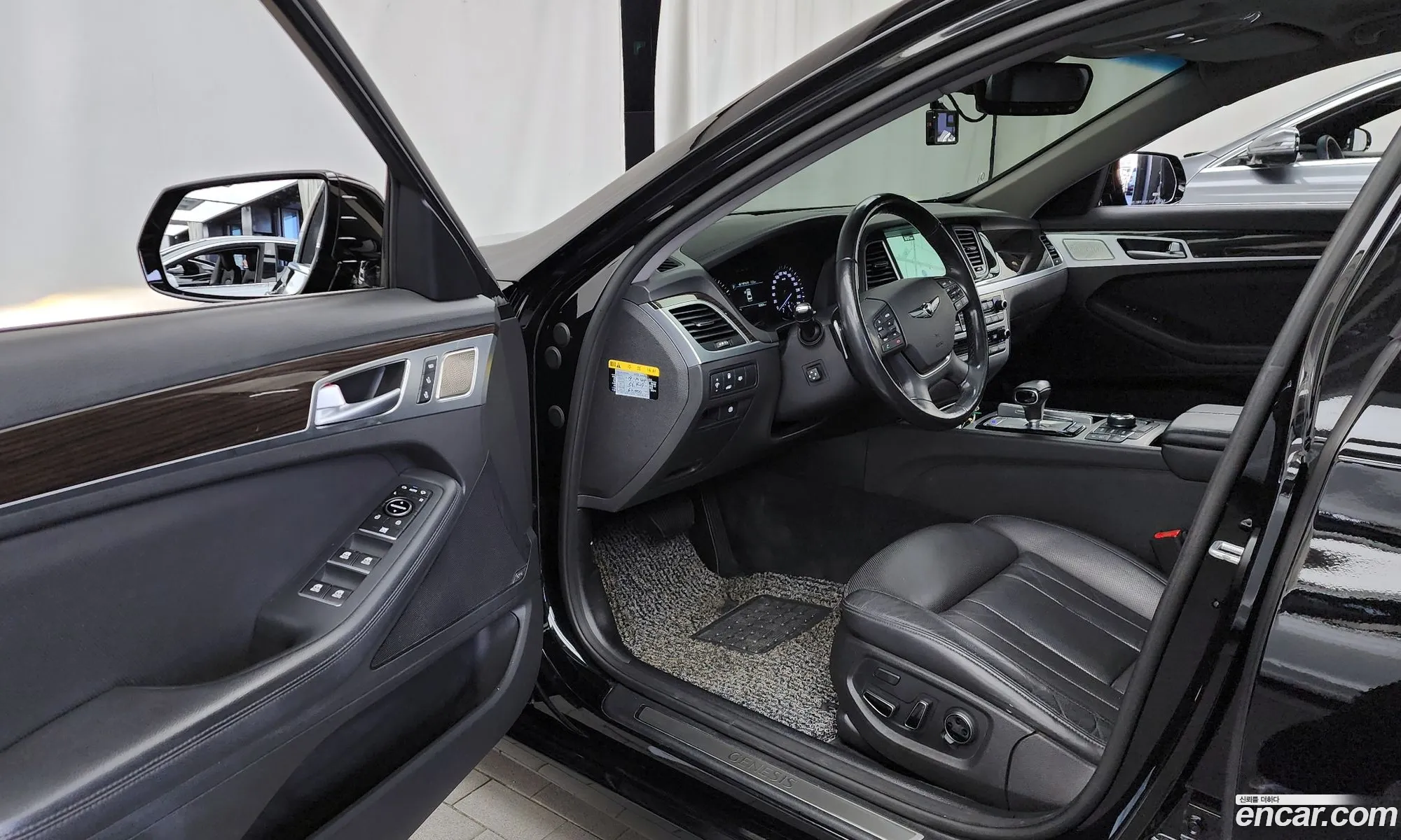 Genesis G80 2016 — 15