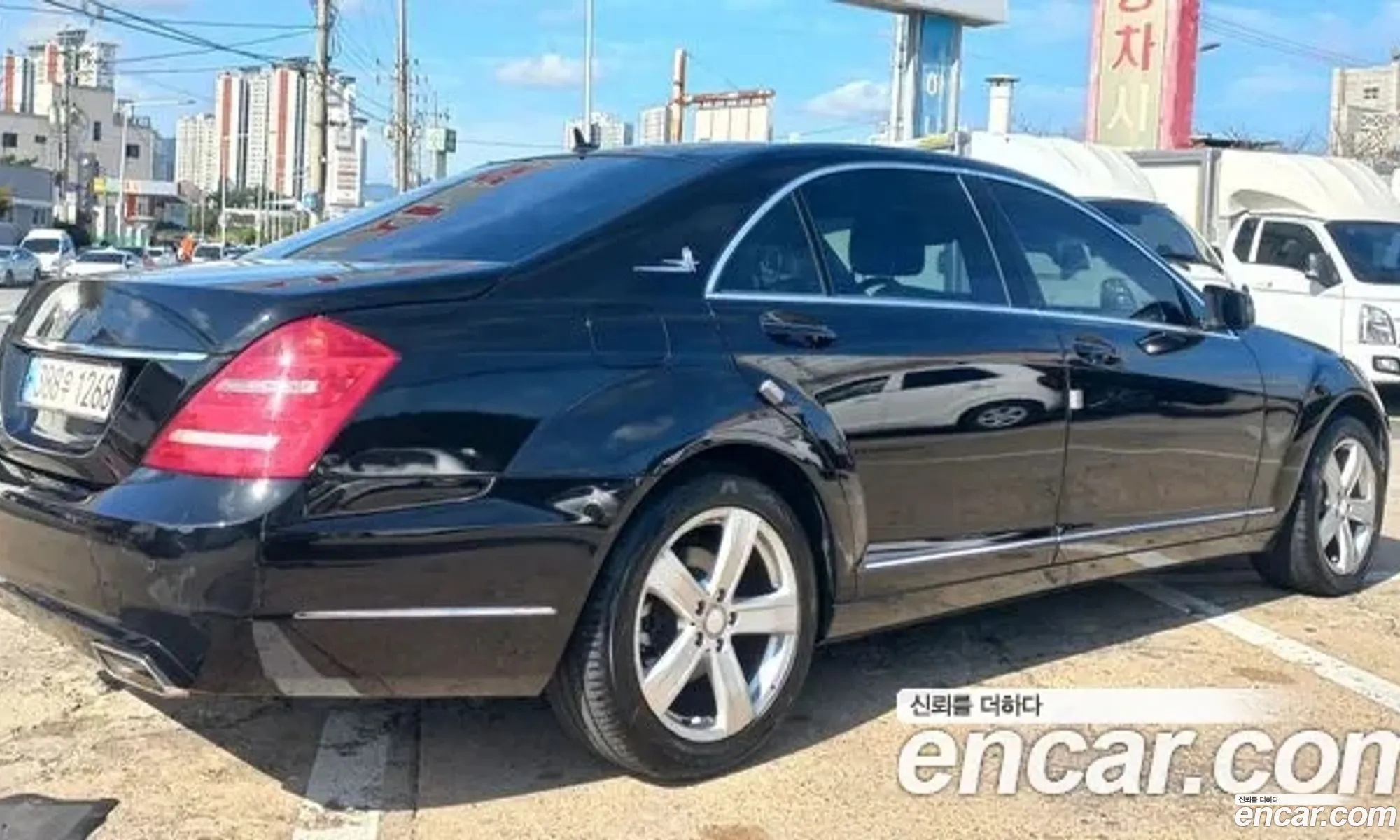 Mercedes-Benz S-Class W221 2010 — 14